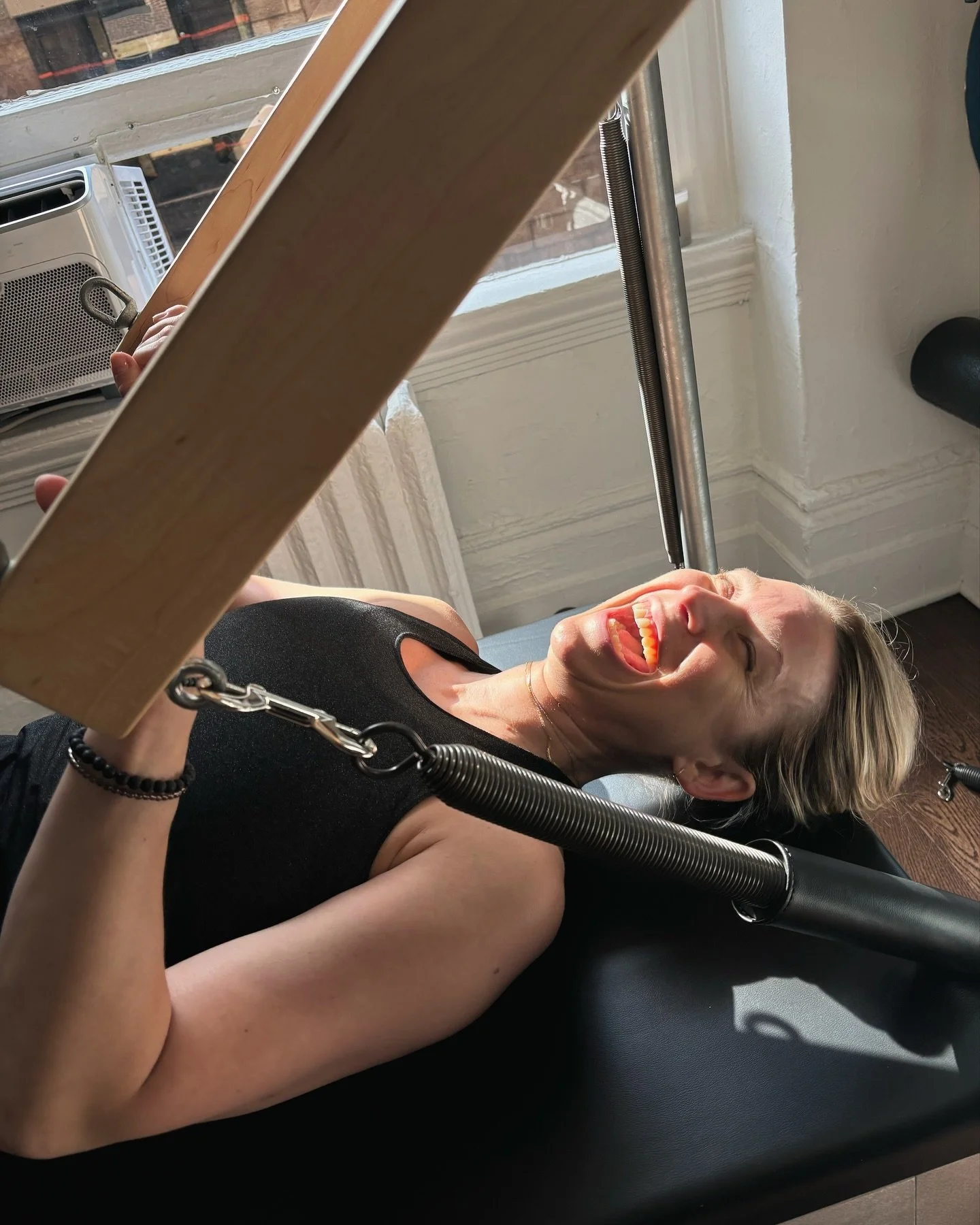 If you&rsquo;re not having fun you&rsquo;re not doing Pilates 😁🥰😂 

#fitfun #fitnessmotivation #happyfitness #pilates #pilatespushthroughbar #pilatesteacher #pilatesnyc #pilatesstudio #classicalpilates #contrologypilates #contrologybb #contrologyc