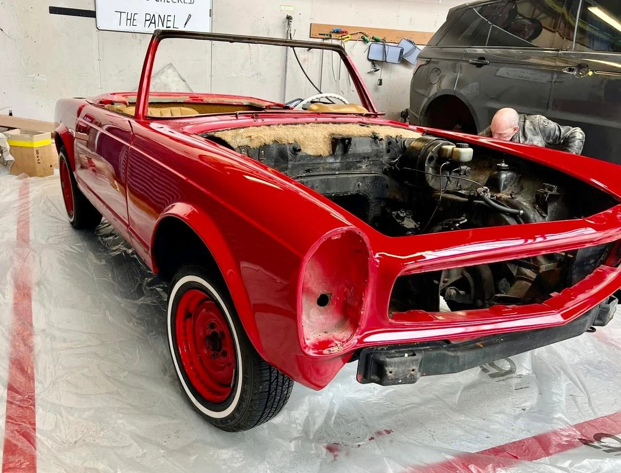 66. MERCEDES 230 SL.jpeg