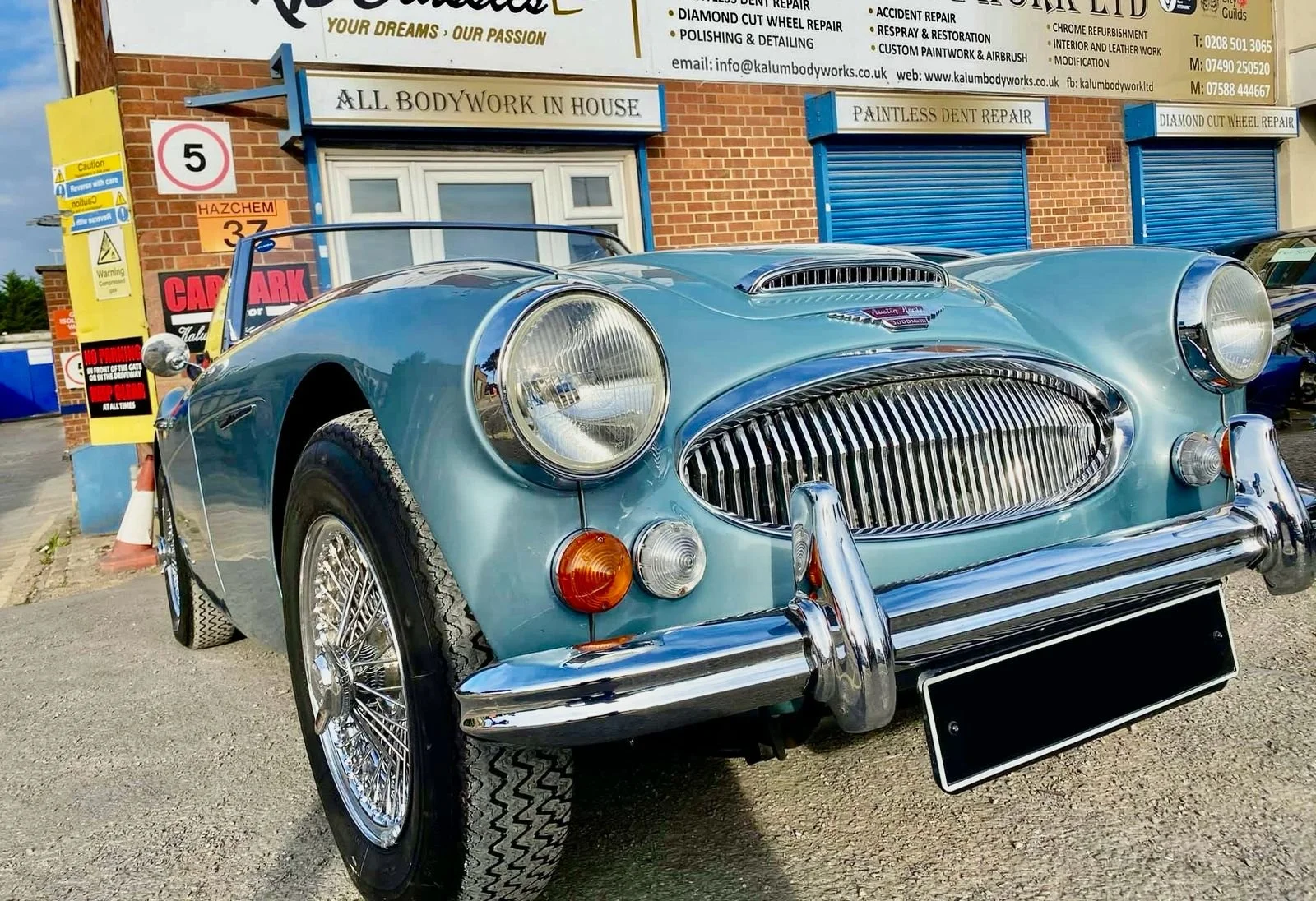 Austin-Healey 3000.jpeg