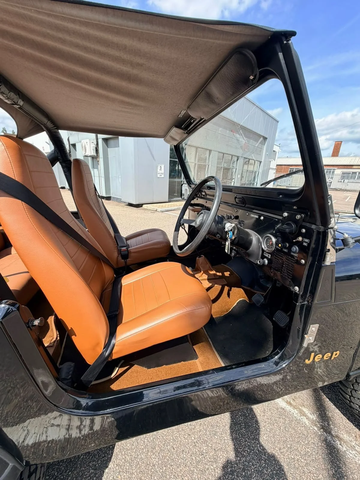 Laredo Jeep - IMG 1.jpeg