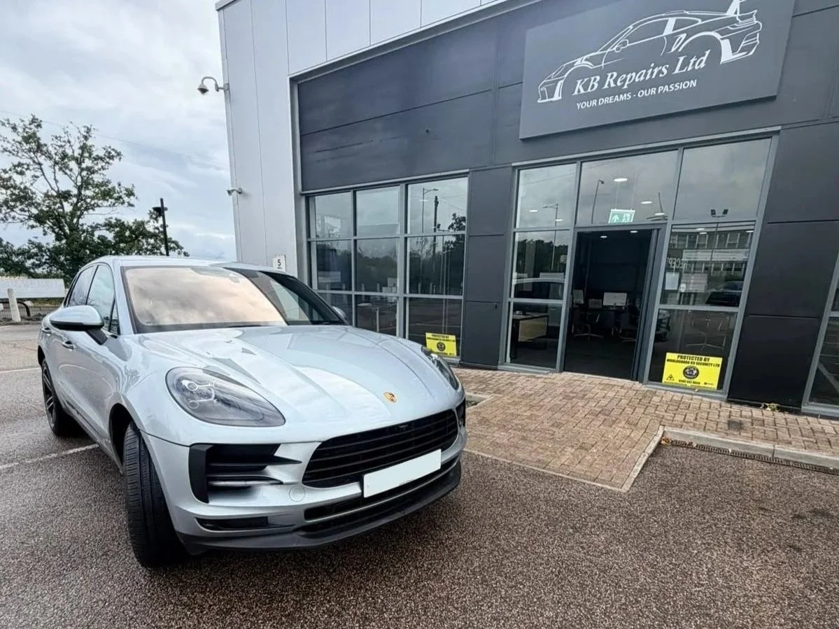 Porsche+Specialist+Independant.jpg