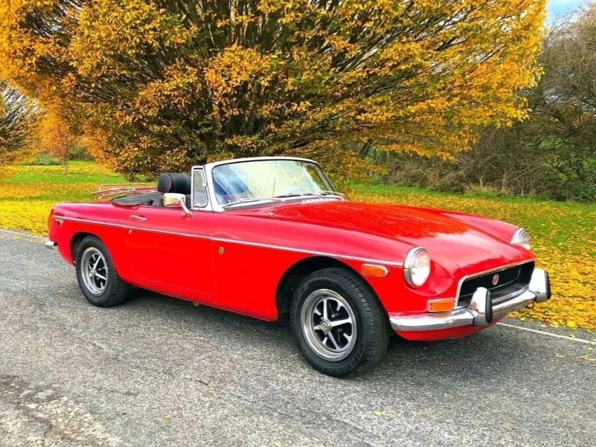 MGB%2BRoadster%2B-%2BIMG%2B3.jpg