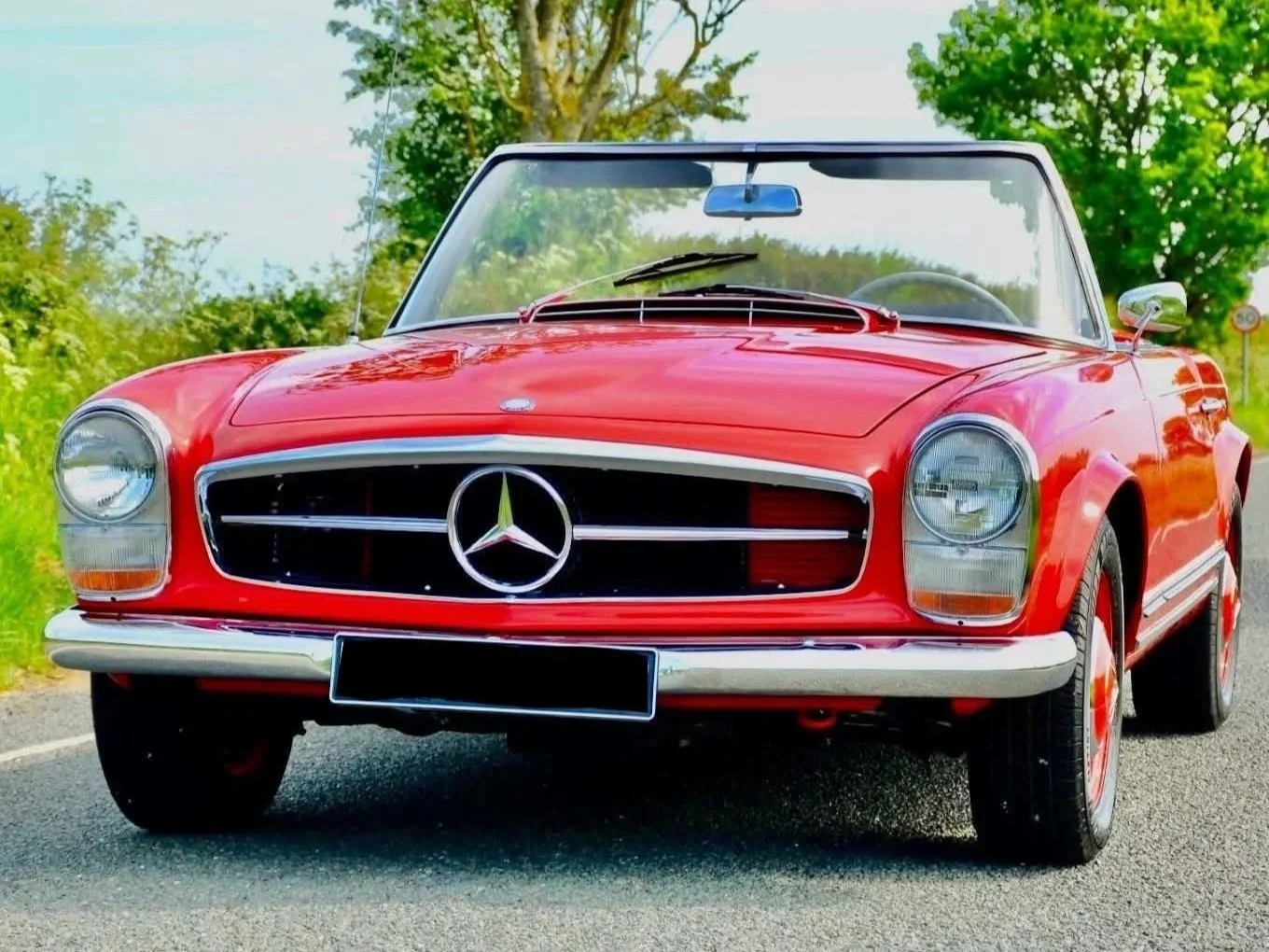 Mercedes+Benz+230SL.jpg