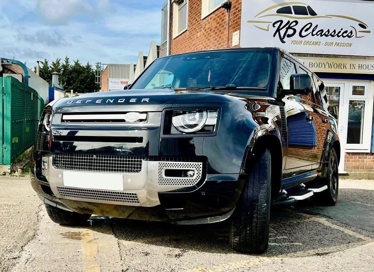 86. LANDROVER 4.jpeg