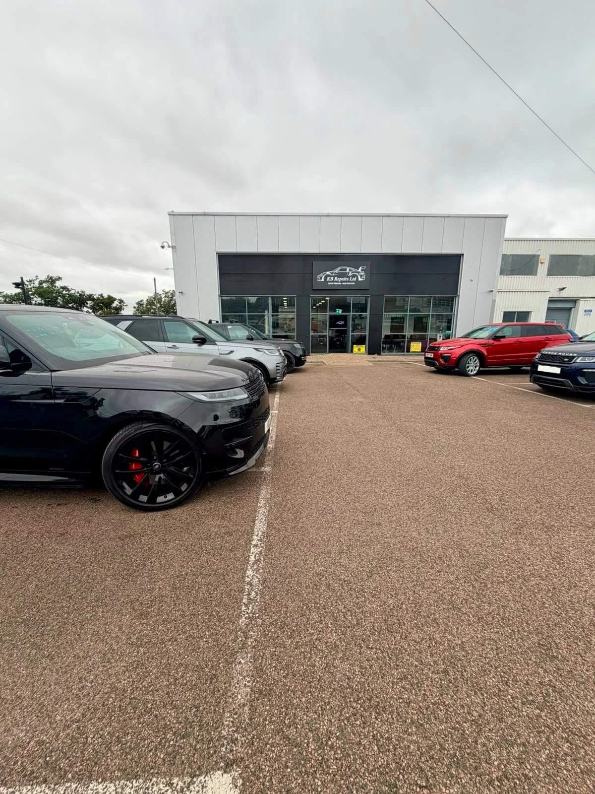 Range Rover Specialist Independant.jpeg
