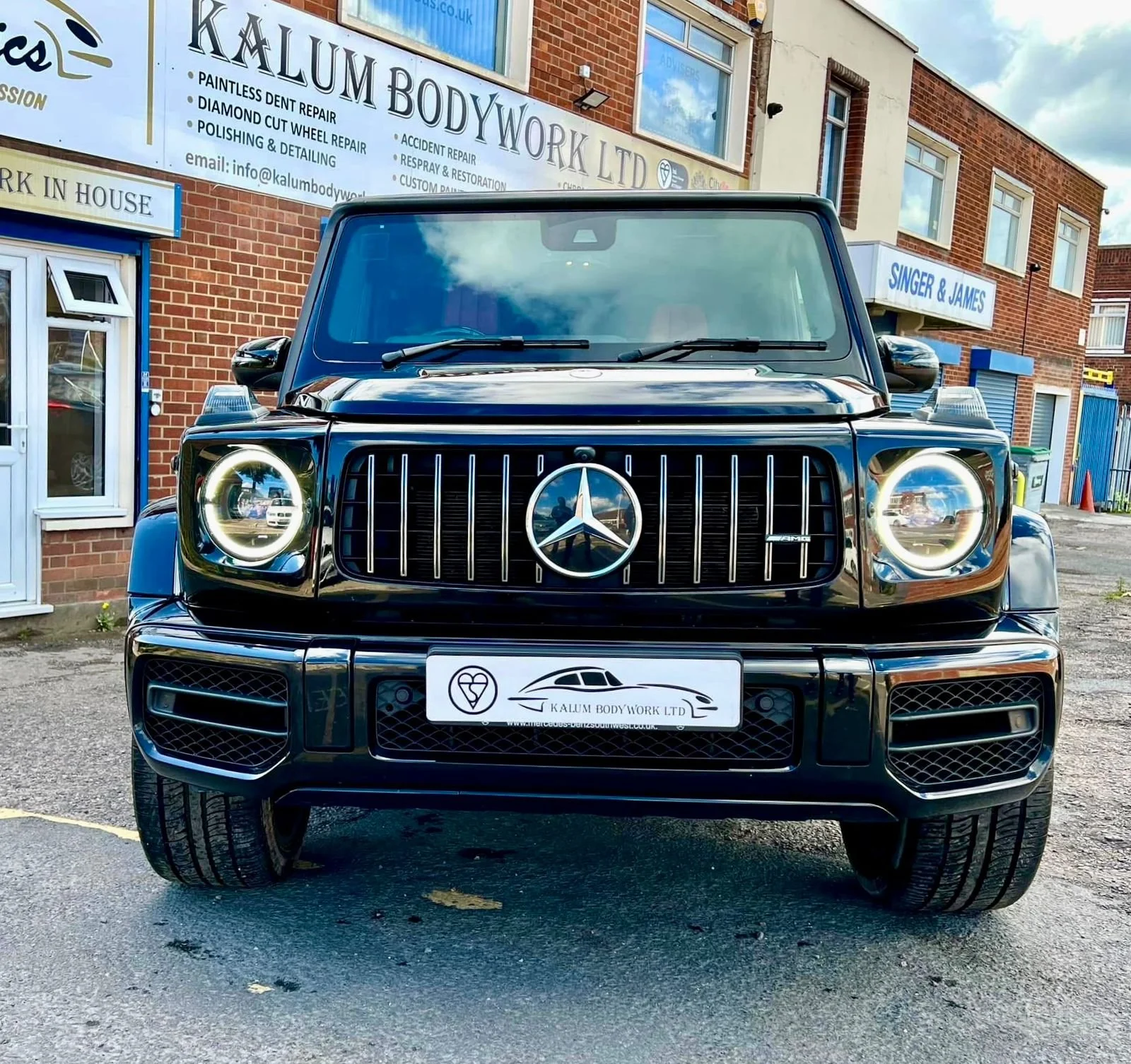 03. MERCEDES - 1.jpeg