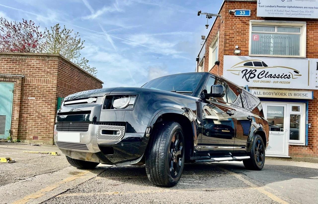 113. LANDROVER 3.jpeg