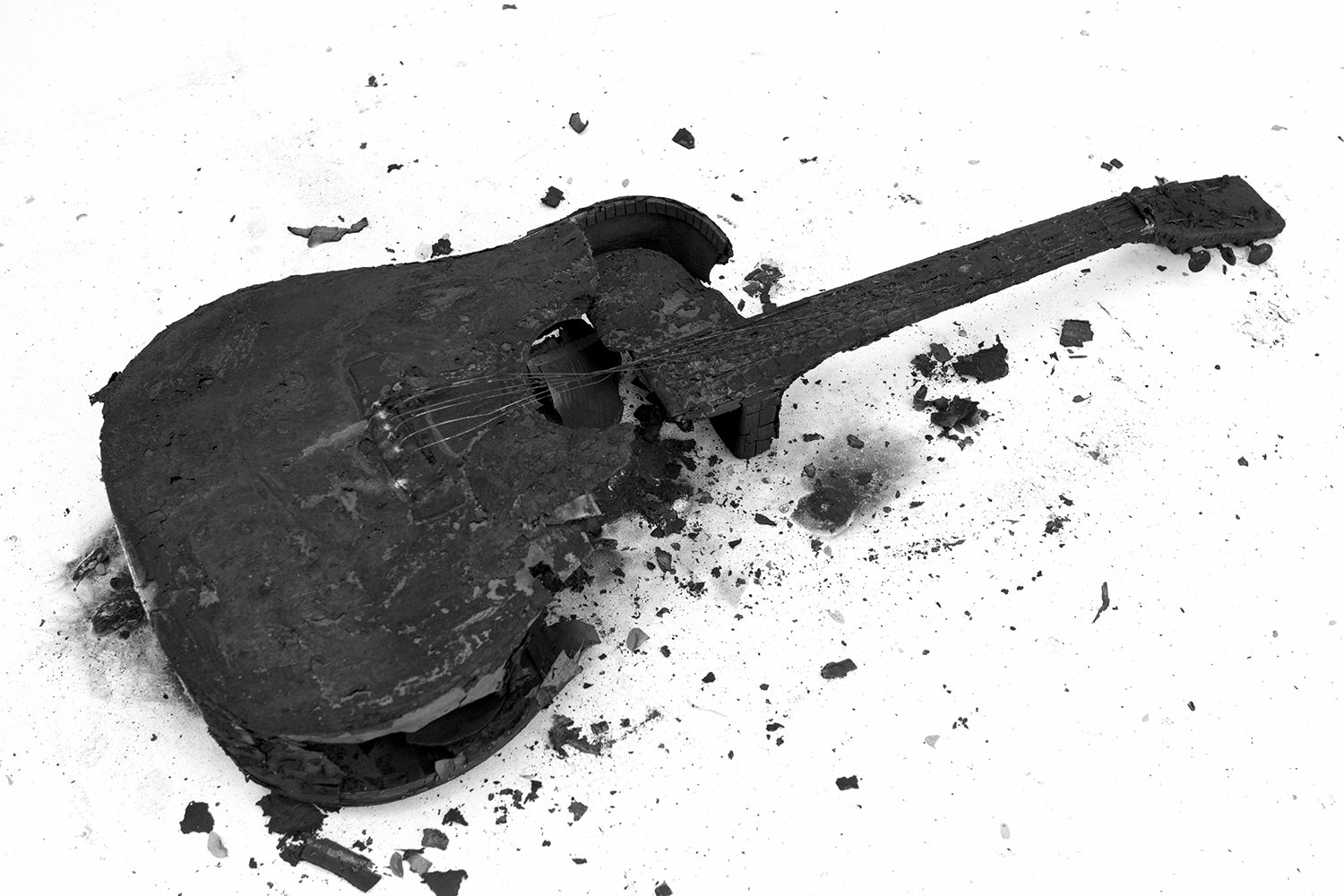 GuitarAshes_Web.jpg