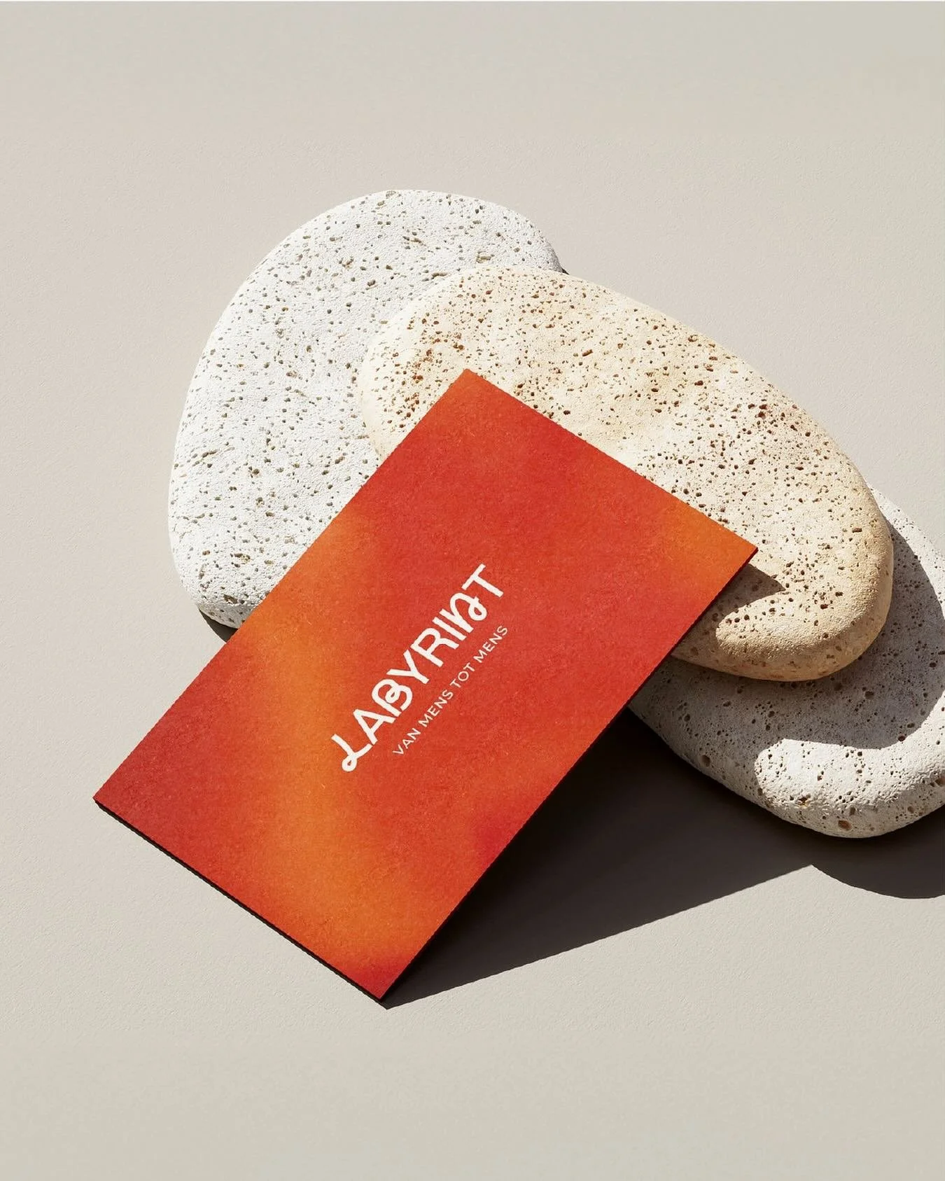 A little peek at the business cards I designed for Labyrint ✨

Desir&eacute;e&rsquo;s practice is deeply rooted in care, calm, and inner guidance&mdash;and it was such a joy to reflect that feeling in the brand we built together. This card is just on