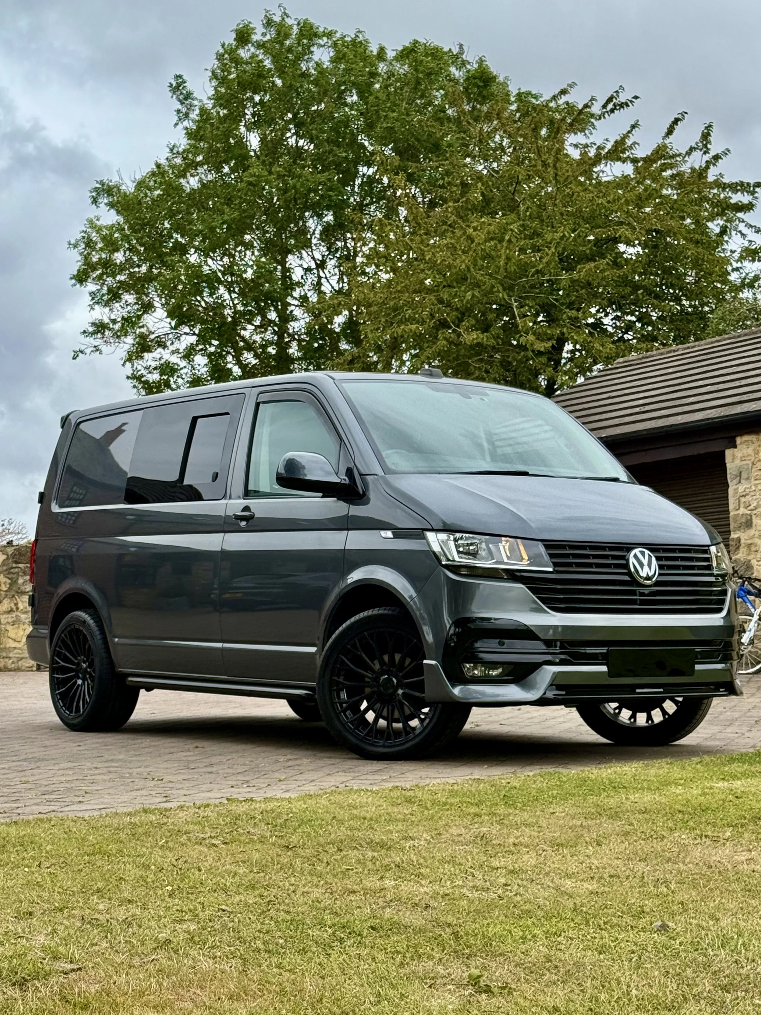 2021/71 VW T6.1 2.0 TDI 150 BHP DSG AUTO KOMBI SPORTLINE R LINE TRANSPORTER ** £32,995 ****