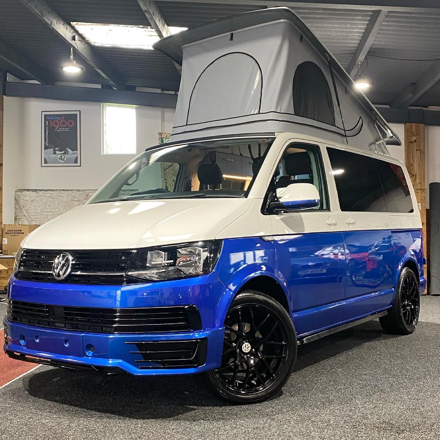 2 tone Camper DURHAM CITY CAMPERS 2 tone Camper DURHAM CITY CAMPERS