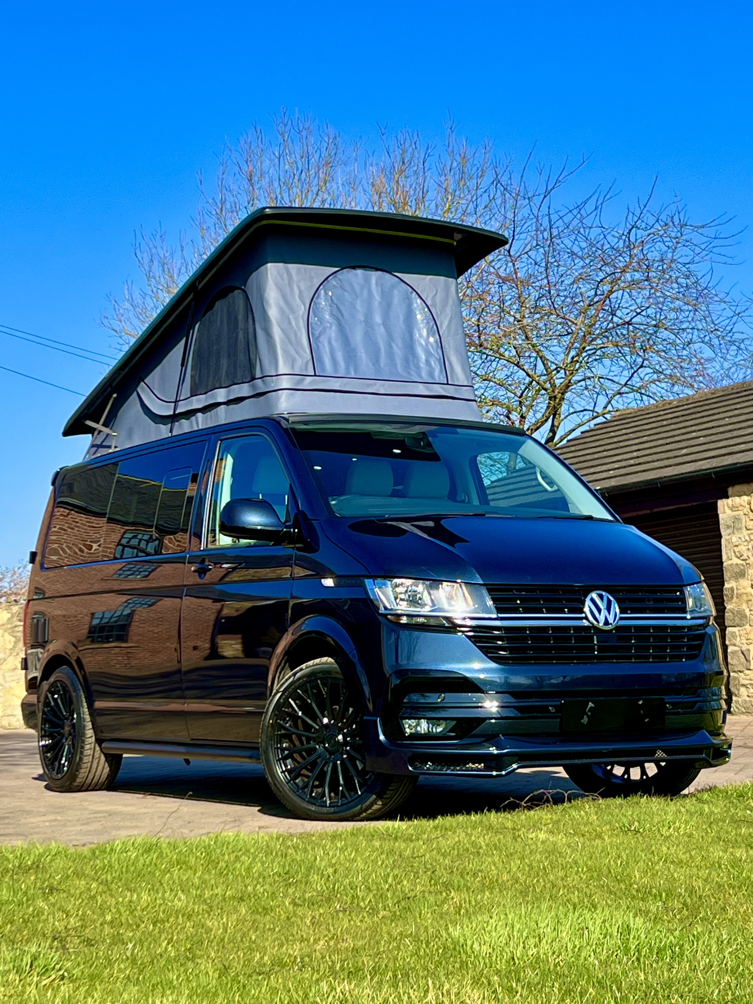 2021/21 VW TRANSPORTER T6.1 T28 SWB CAMPERVAN NEW CONVERSION HIGHLINE MODEL SKYLINE POPTOP *£44995*