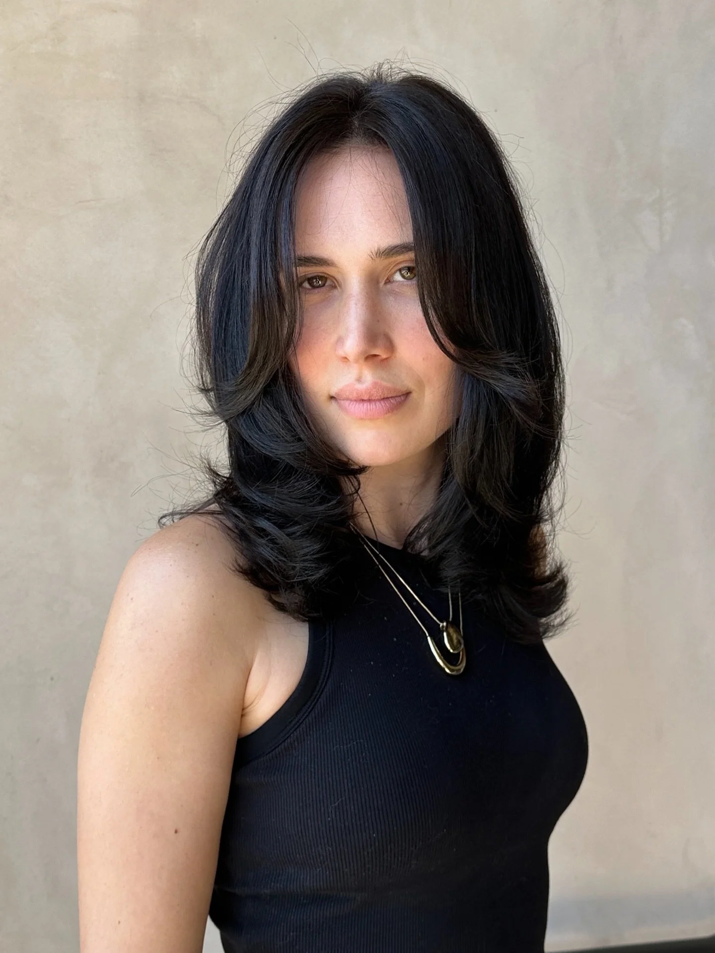 A haircare routine and mindset to step into for making 2026 your most polished year yet &hearts; 

&bull; Staying consistent with haircuts every six to eight weeks to keep your hair healthy, refreshed, and in its best shape.

&bull; Washing and styli