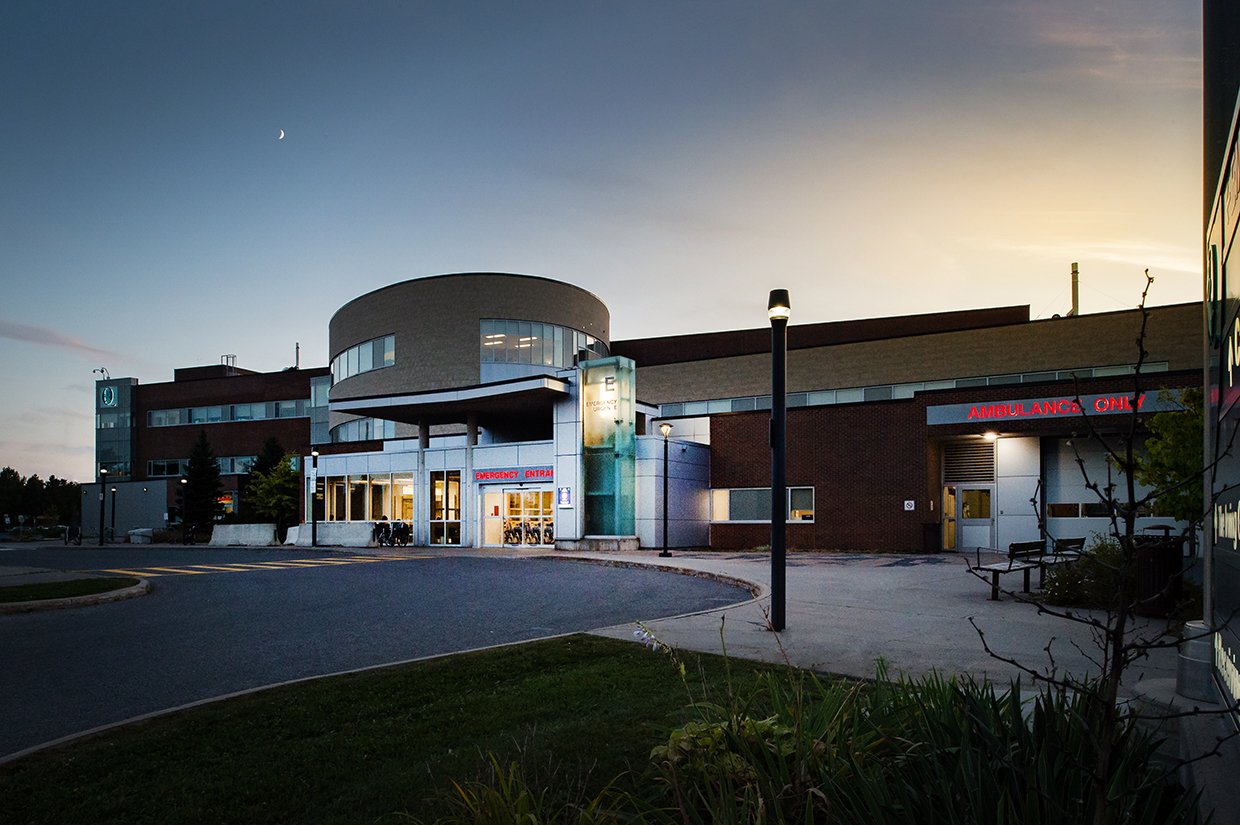 Queensway Carleton Hospital.jpg