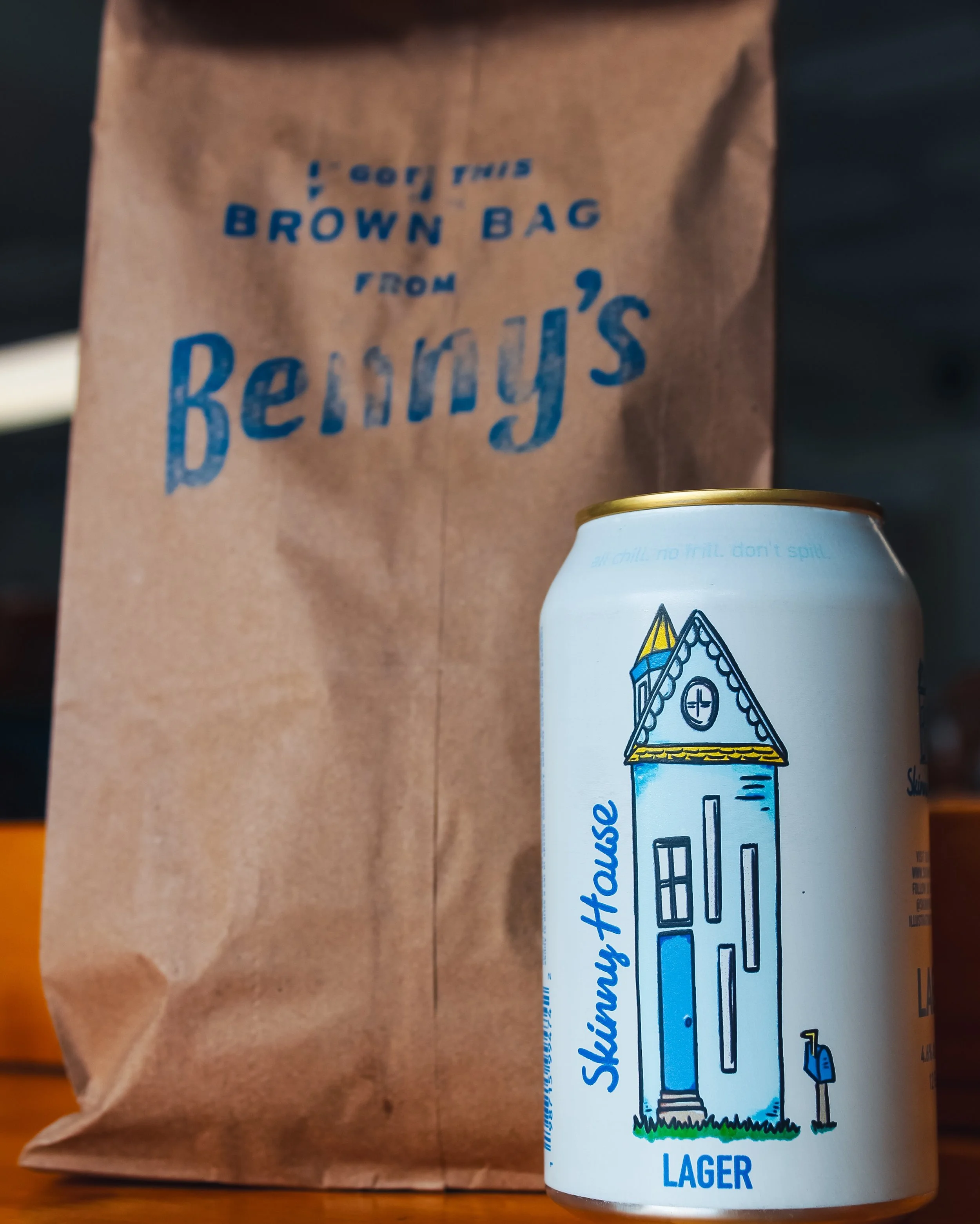 What&rsquo;s in the bag? A Southern Fried Chicken Sandwich from the GOATest sandwich shop @bennysbrownbag and a can of 🫵 favorite local crispy. 

Tis a guarantee that those who die before having a Benny&rsquo;s sandwich lived an unfulfilled life. Se