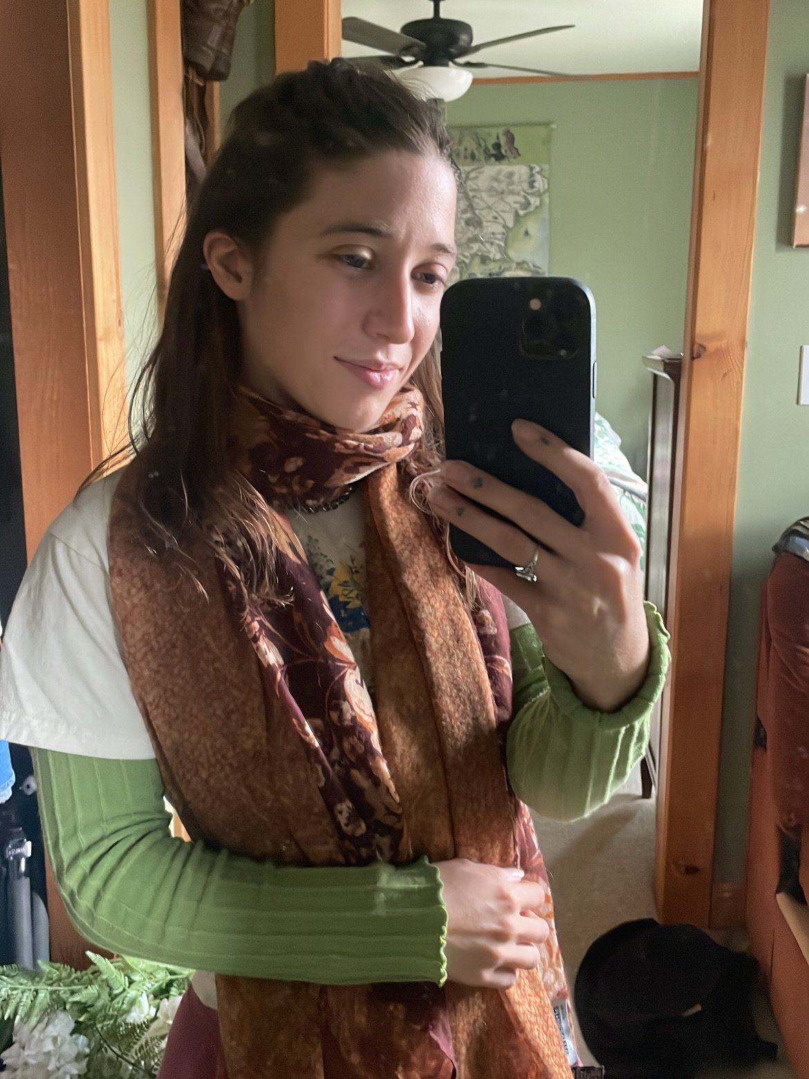 As we enter November, I am becoming aware more and more of the shadow aspect of self. There is less light during the day, so naturally there is less light for us to live in and more time for us to live in the dark. Dark is not bad or evil. In fact da