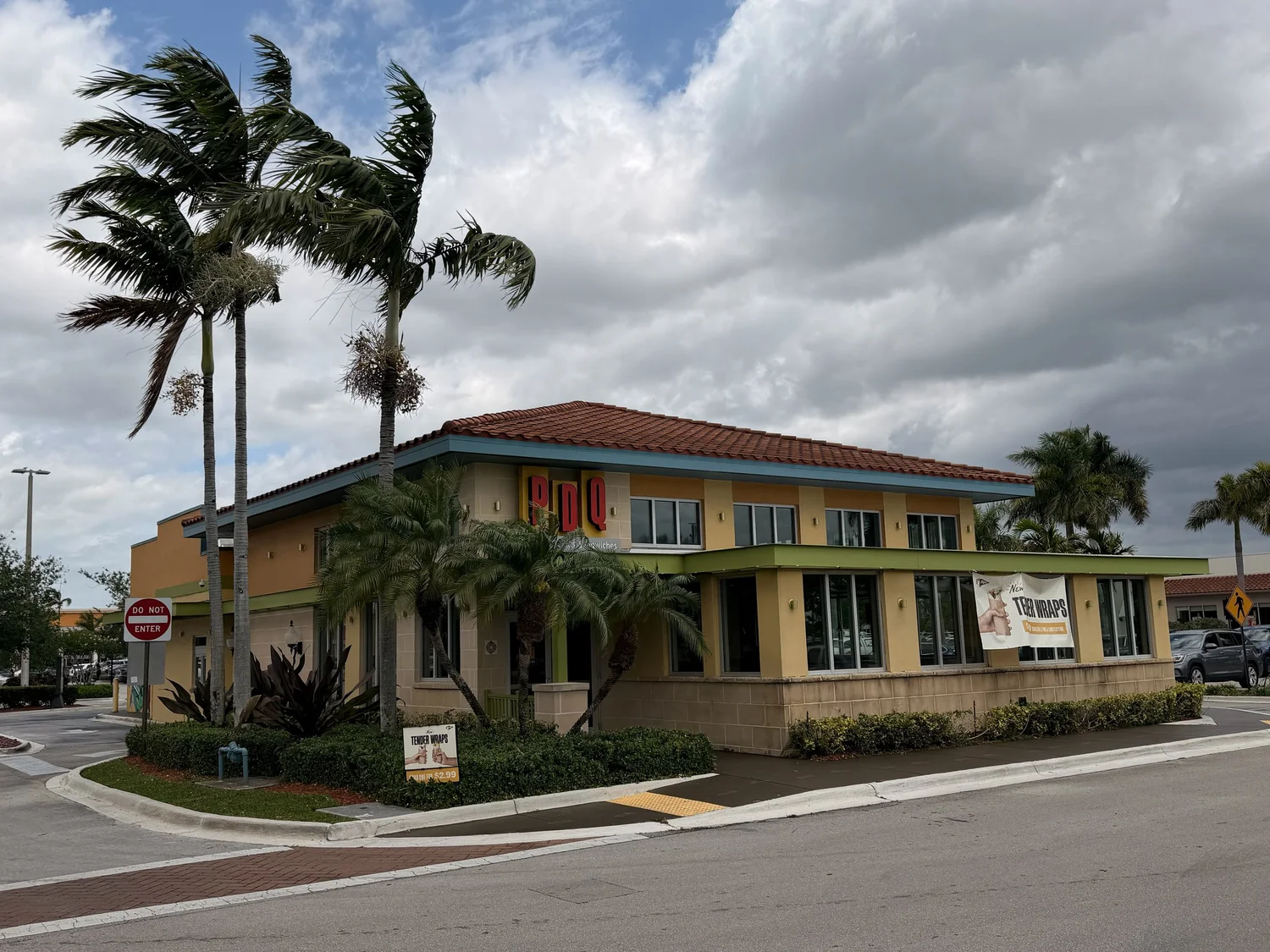 Pdq Chicken Building PDQ in Miami on Flagler Street | Tenders, Nuggets & Shakes — PDQ Chicken