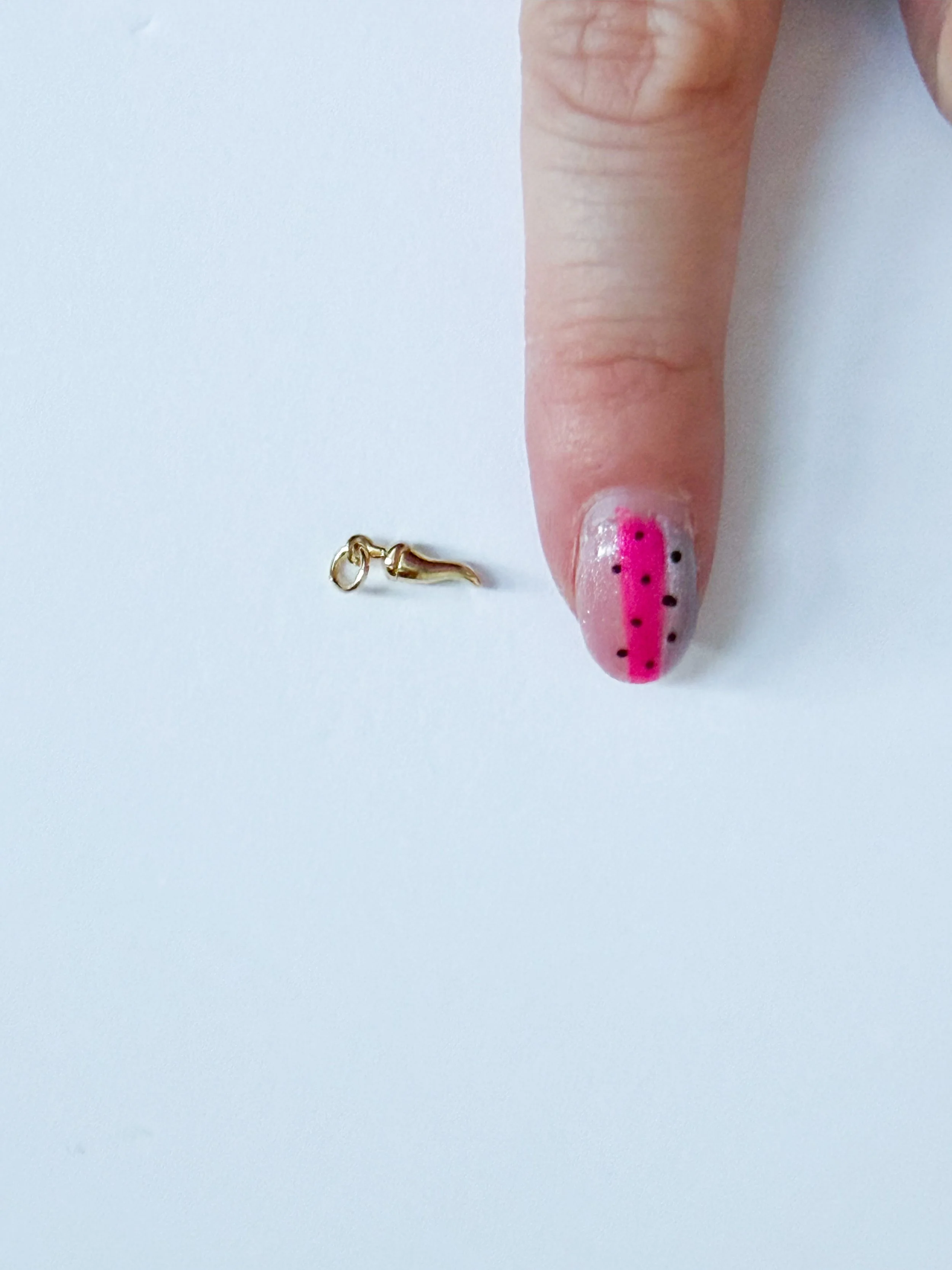 GOLD TINY CHILI 2.JPG