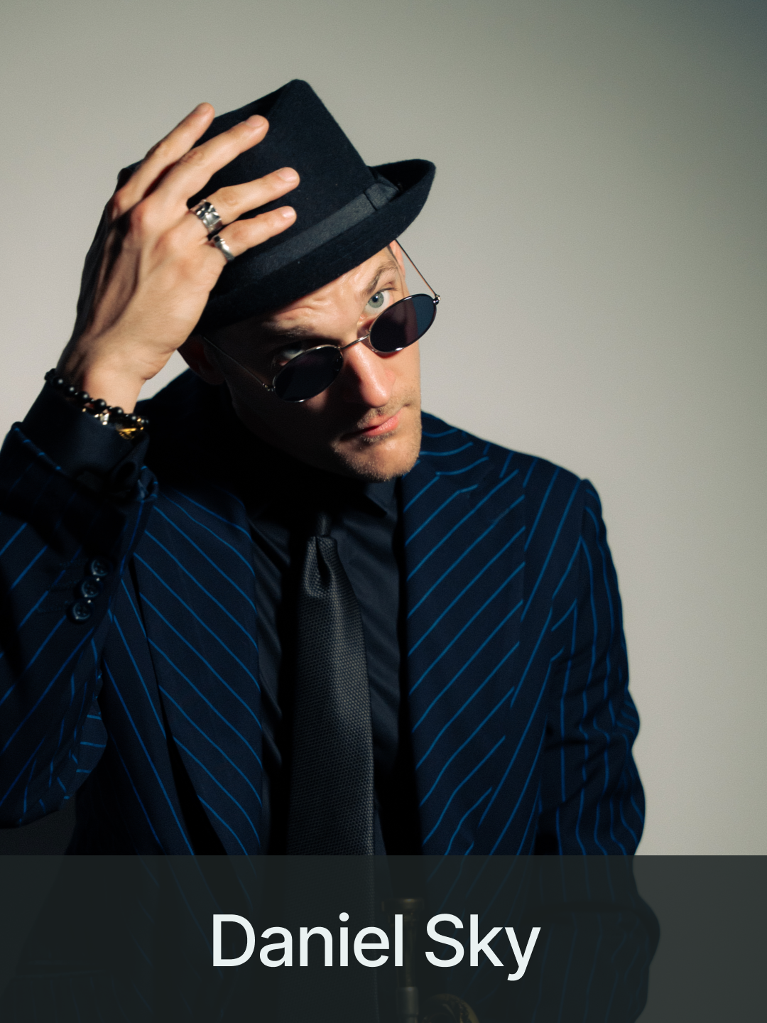 Daniel Sky.png