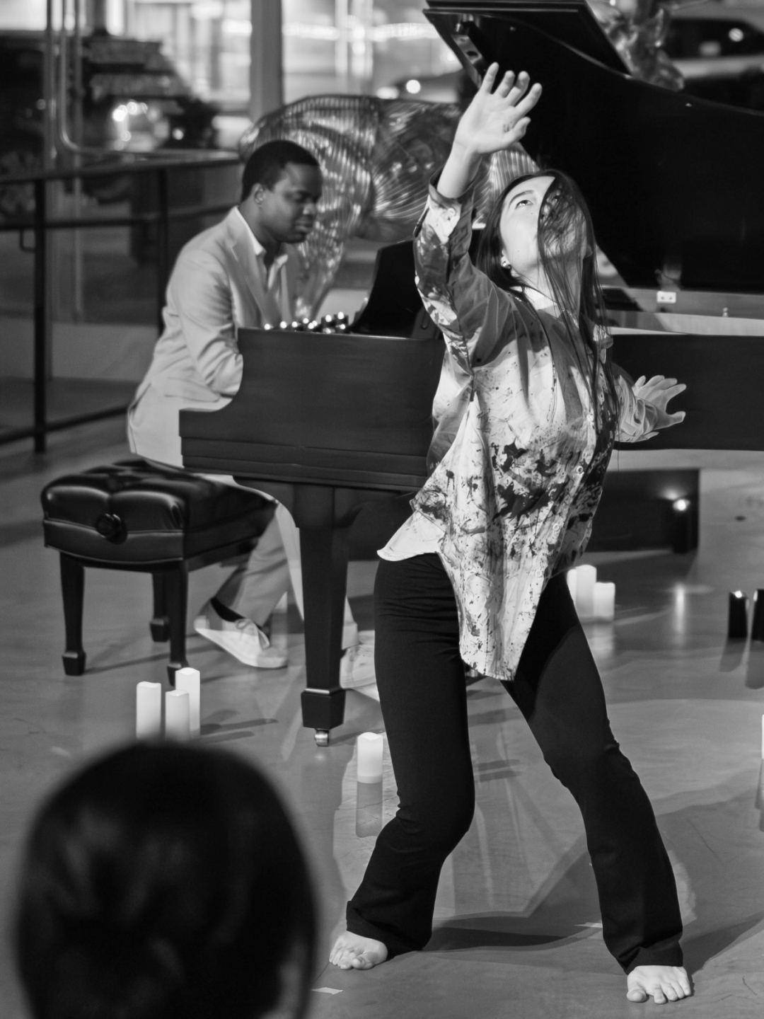 Noir Piano Salon