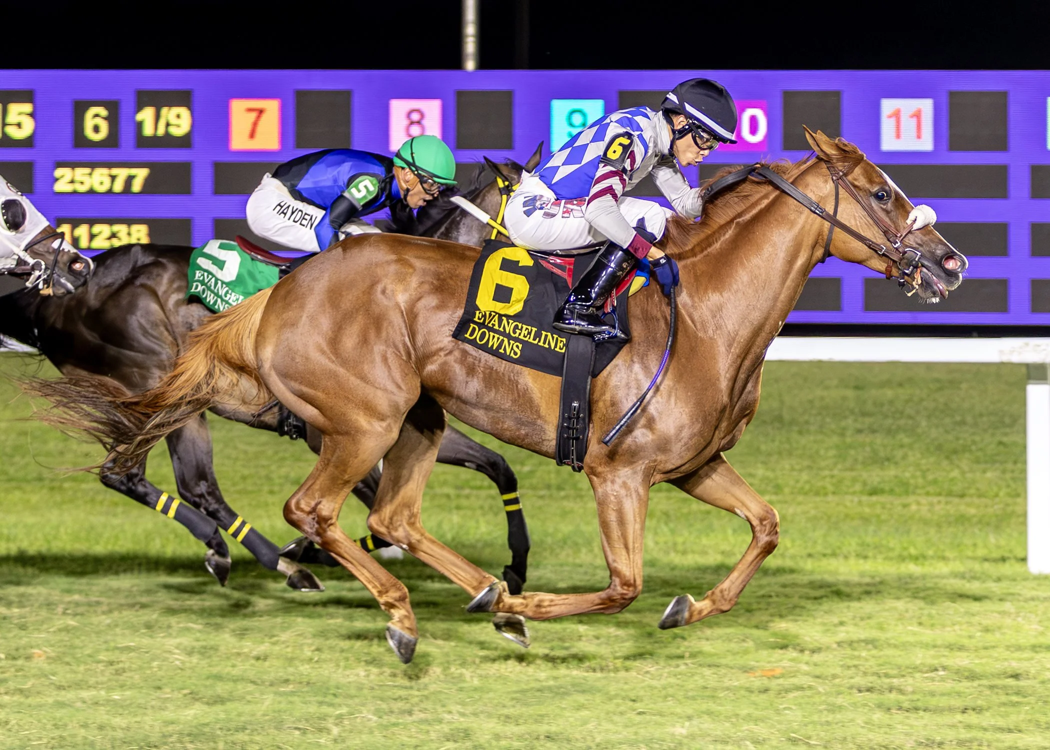 HIGHLY WICKED DIGS DOWN DEEP TO REPEAT IN $60,000 OPELOUSAS STAKES