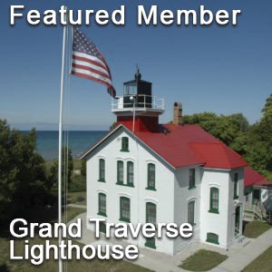 featured-grand-traverse-lighthouse.jpg