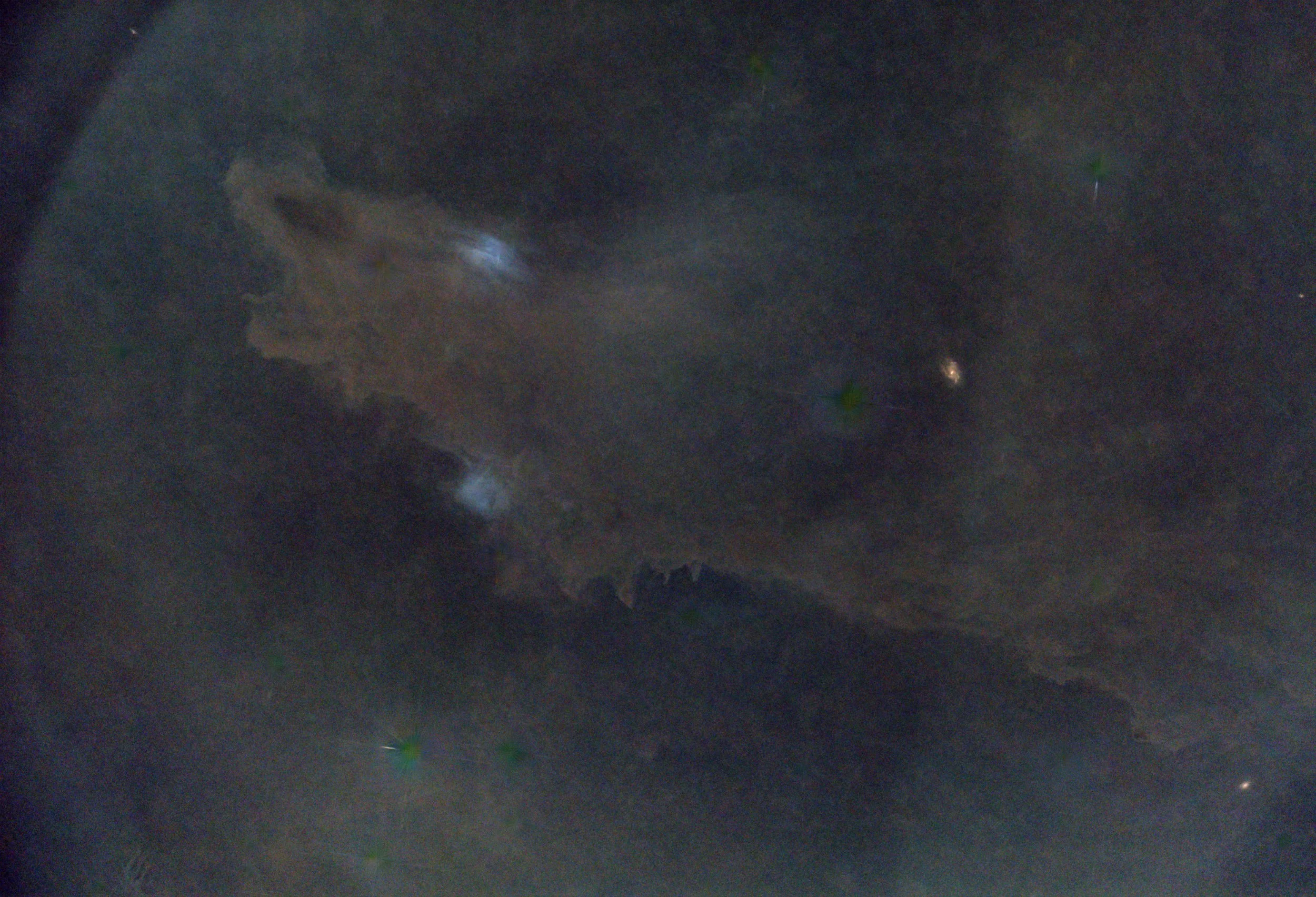 Test image of LDN 1235 showing internal reflections