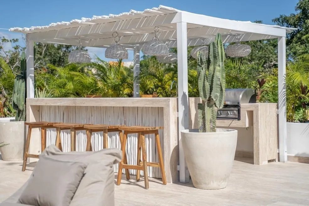 KA'AN Outside Bar.jpg