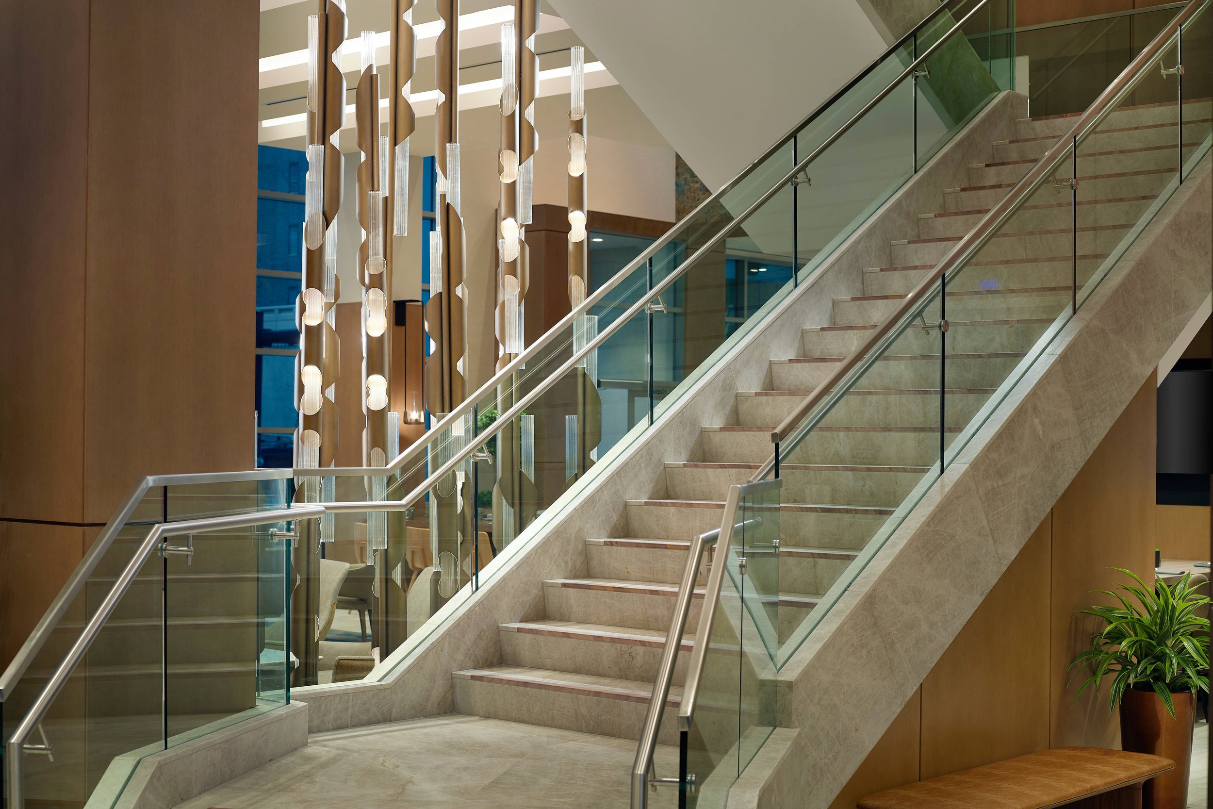 lexdt-staircase-3236-hor-clsc.jpg