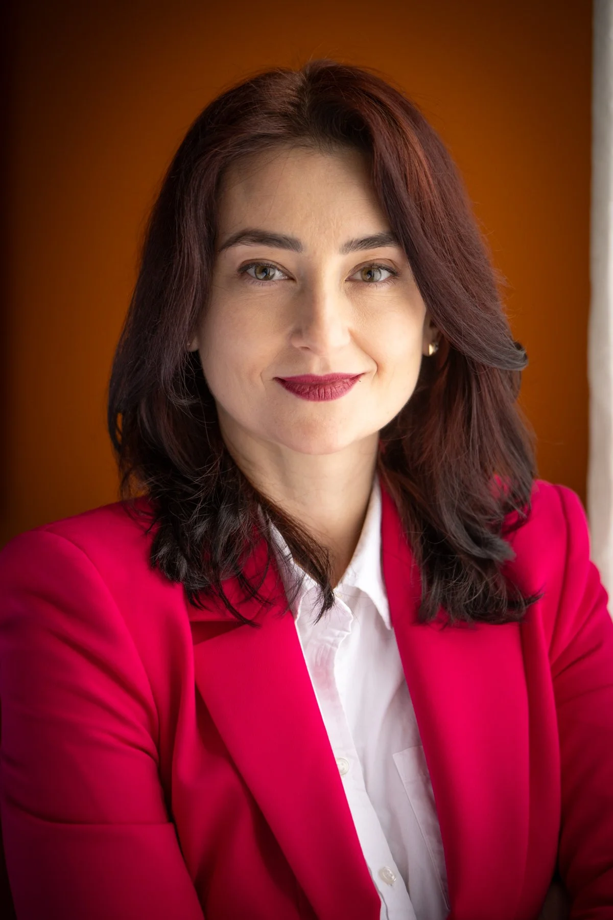 Montreal business Portrait womoan natural light