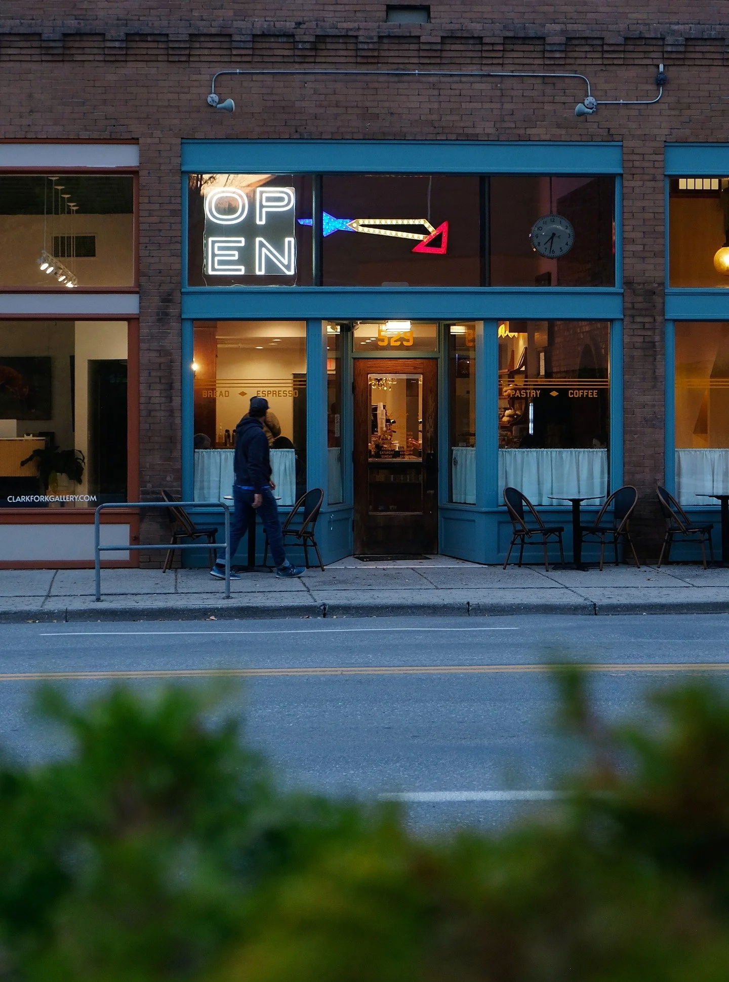 LPO!!!

@le_petit_bakehouse_ 

Every Missoulian loves it.

In partnership with Jack Metcalf at @real_odd_good_job, we helped bring the new LPO Caf&eacute; to life. It was such a fun project, and the community response has been overwhelmingly positive