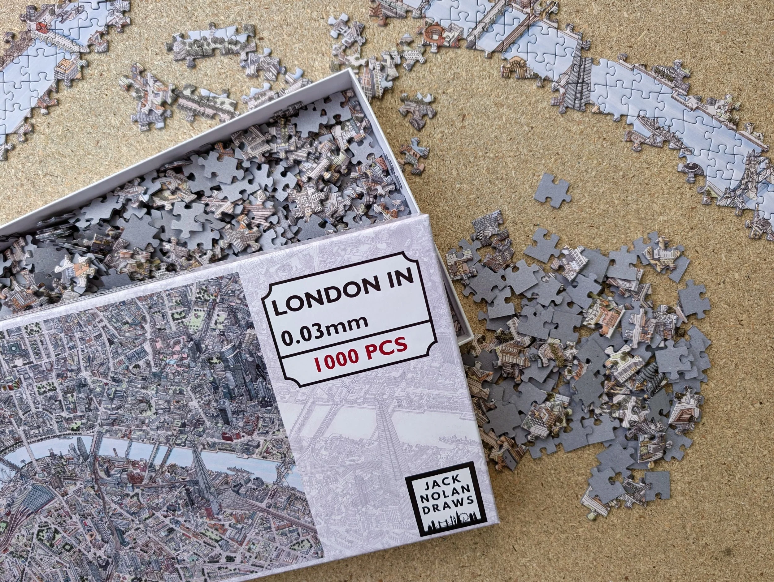LONDON IN 1000 PIECES JIGSAW PUZZLE