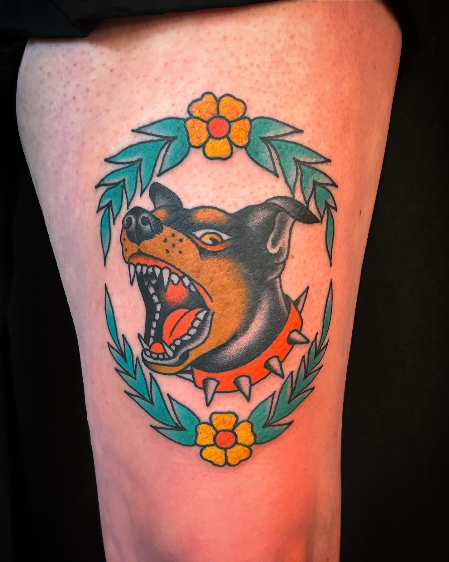 By @sarapurr #traditionaltattoo #barkingdog #seattletattooartist #dogtattoo