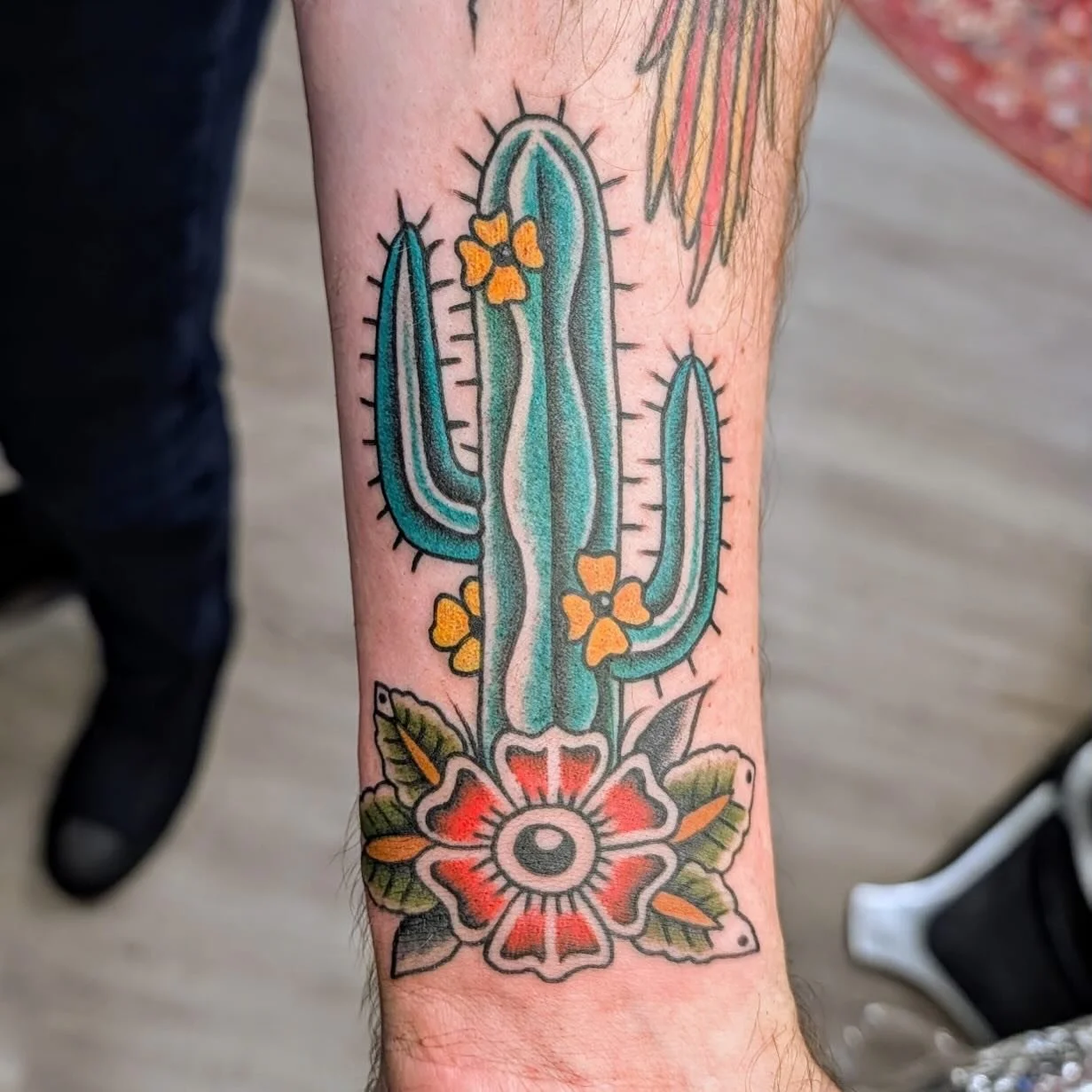 Walk in cactus, picked from the book! Done by @jessicanoeltattoo 
.
.
.
#traditionaltattoo #seattletattoo