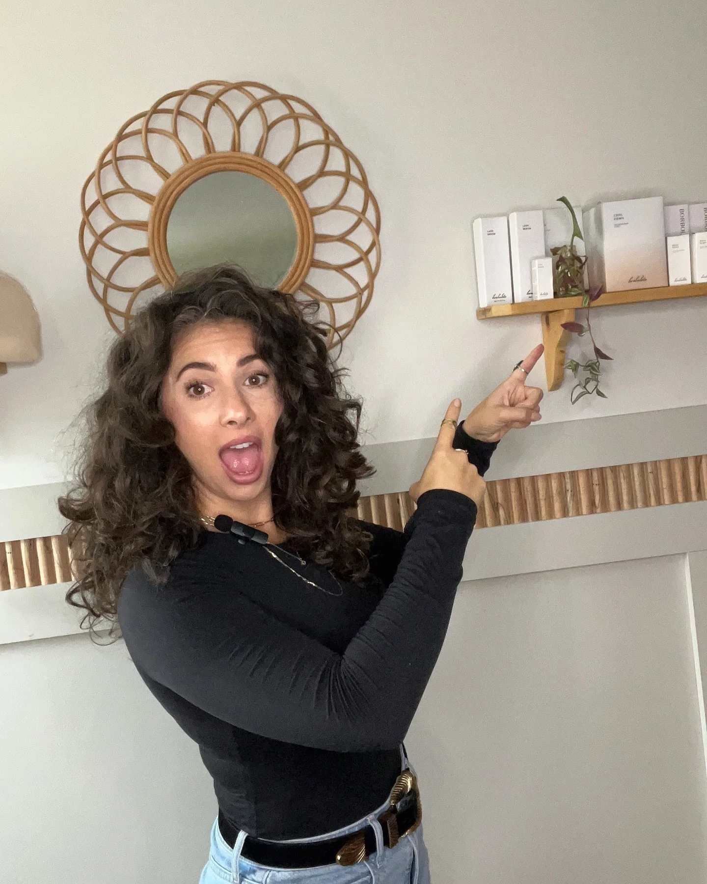 SHOW YOUR GUESTS (&amp; potential guests) THE GOOD STUFF! 

Use some &ldquo;downtime&rdquo; to photograph your space and the products you retail. As they scroll, they may just be reminded to book that appointment or reserve a product for their next v