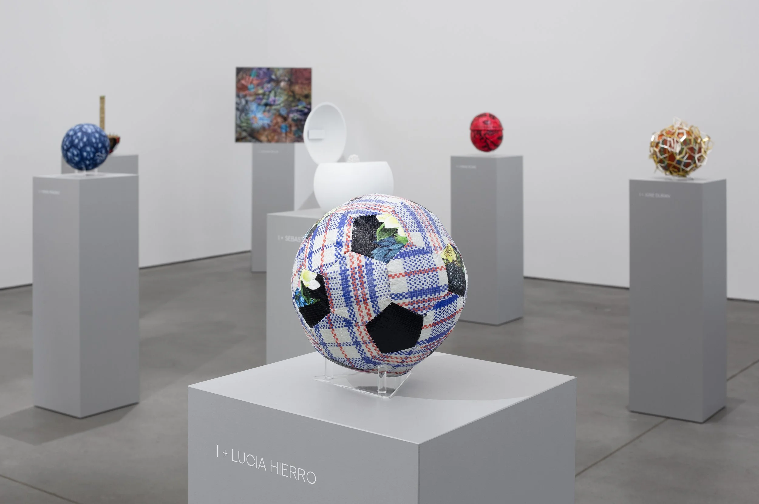 IMAZ FOUNDATION

WHERE THE WORLD’S ARTISTS,
MEET THE WORLD'S GAME. 

Curated by Javier Martin

Artist:

Dustin Yellin, Lucia Hierro, Jamel Robinson, Sebastian Errazuriz, Ryan Schneider, Soraya Abu Naba’a, Vincent Beaurin, Wes Aderhold, Jose Duran, Ma
