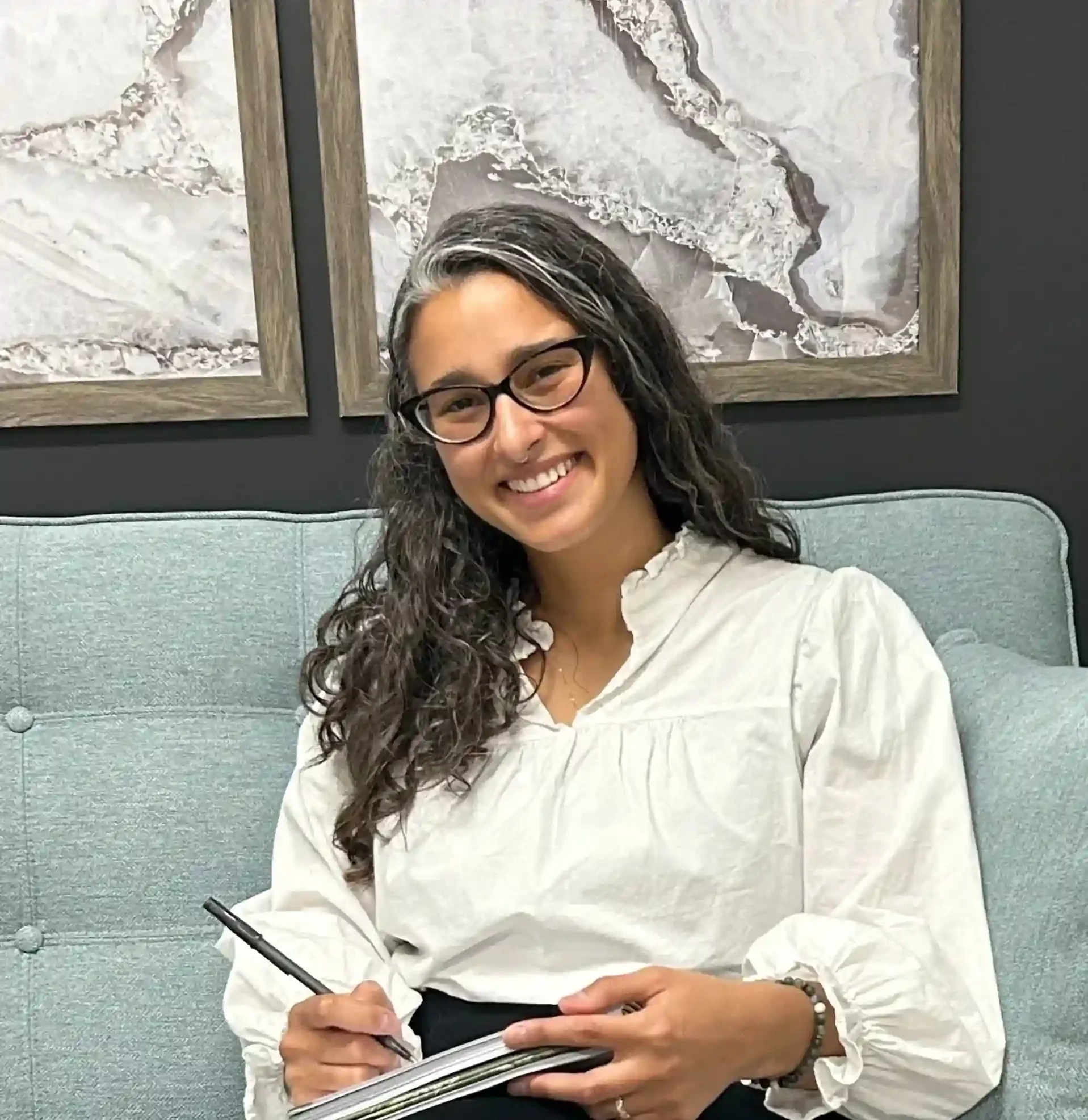 Chenessa | Point Edward & Petrolia: Youth (16+) and Individuals. NIHB Provider, 2SLGBTQIA+ Folks.