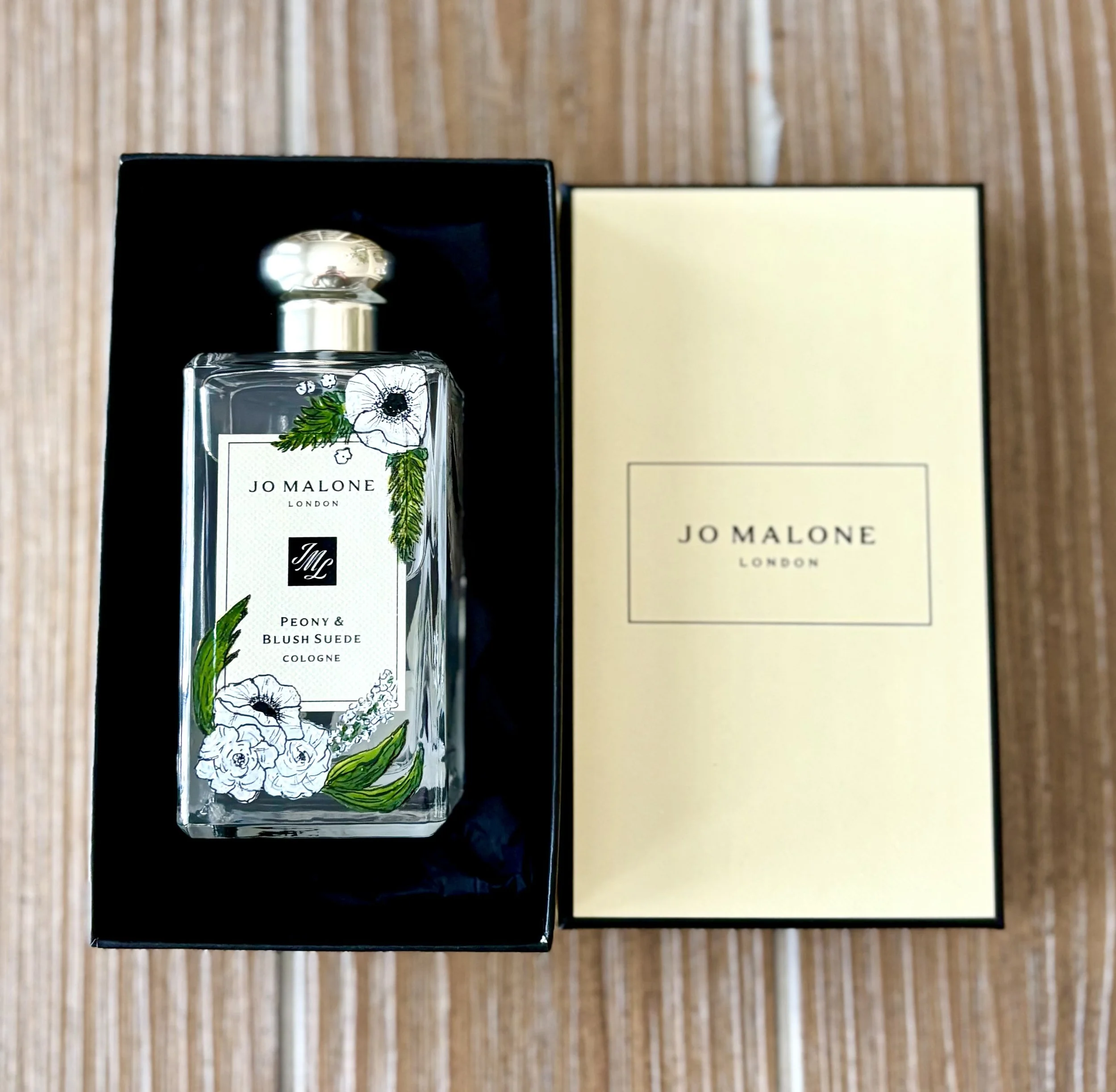Jo Malone White Floral bottle in box.jpg