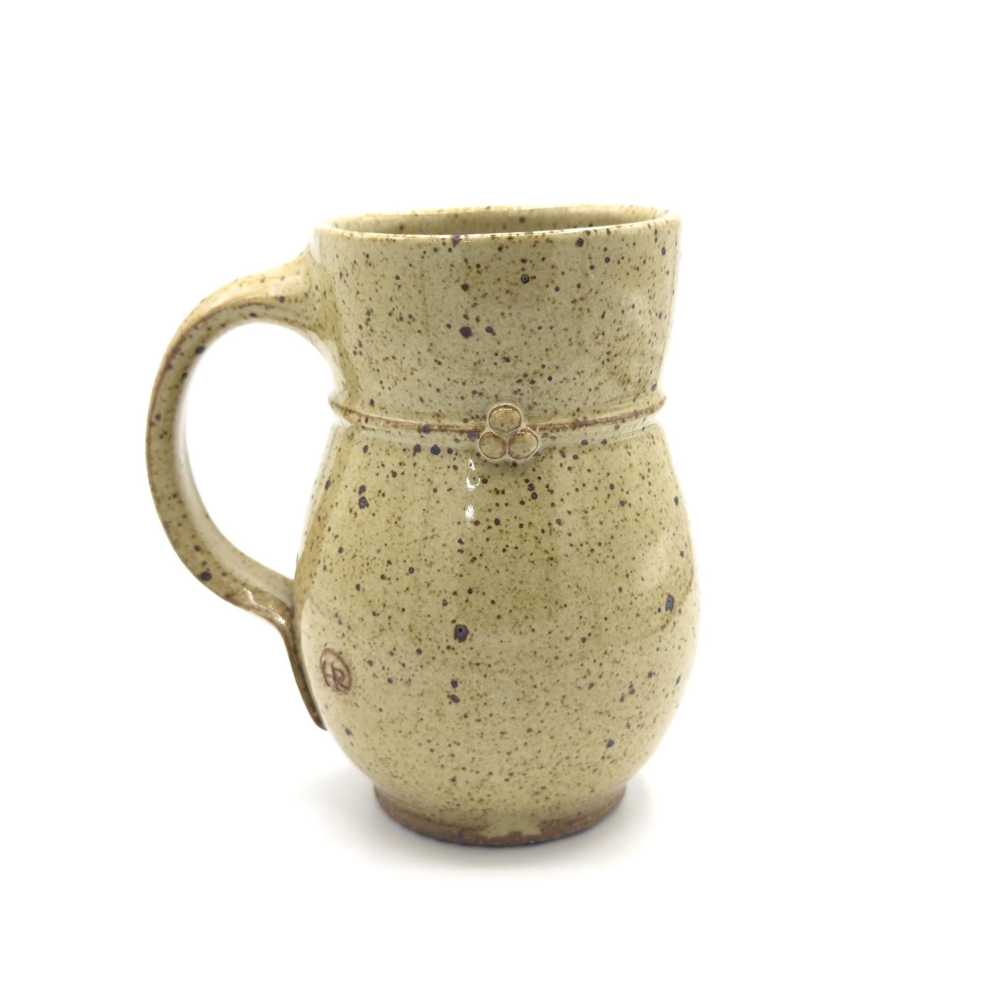 https://i.etsystatic.com/24210360/r/il/b5098d/6569910067/il_fullxfull.6569910067_ly8w.jpg