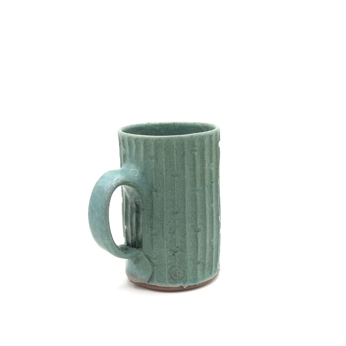 🍀 St. Patty&rsquo;s Day is around the corner 🍀 

Don&rsquo;t get caught drinking your green beer out of anything but a green pint this year!

Link in bio