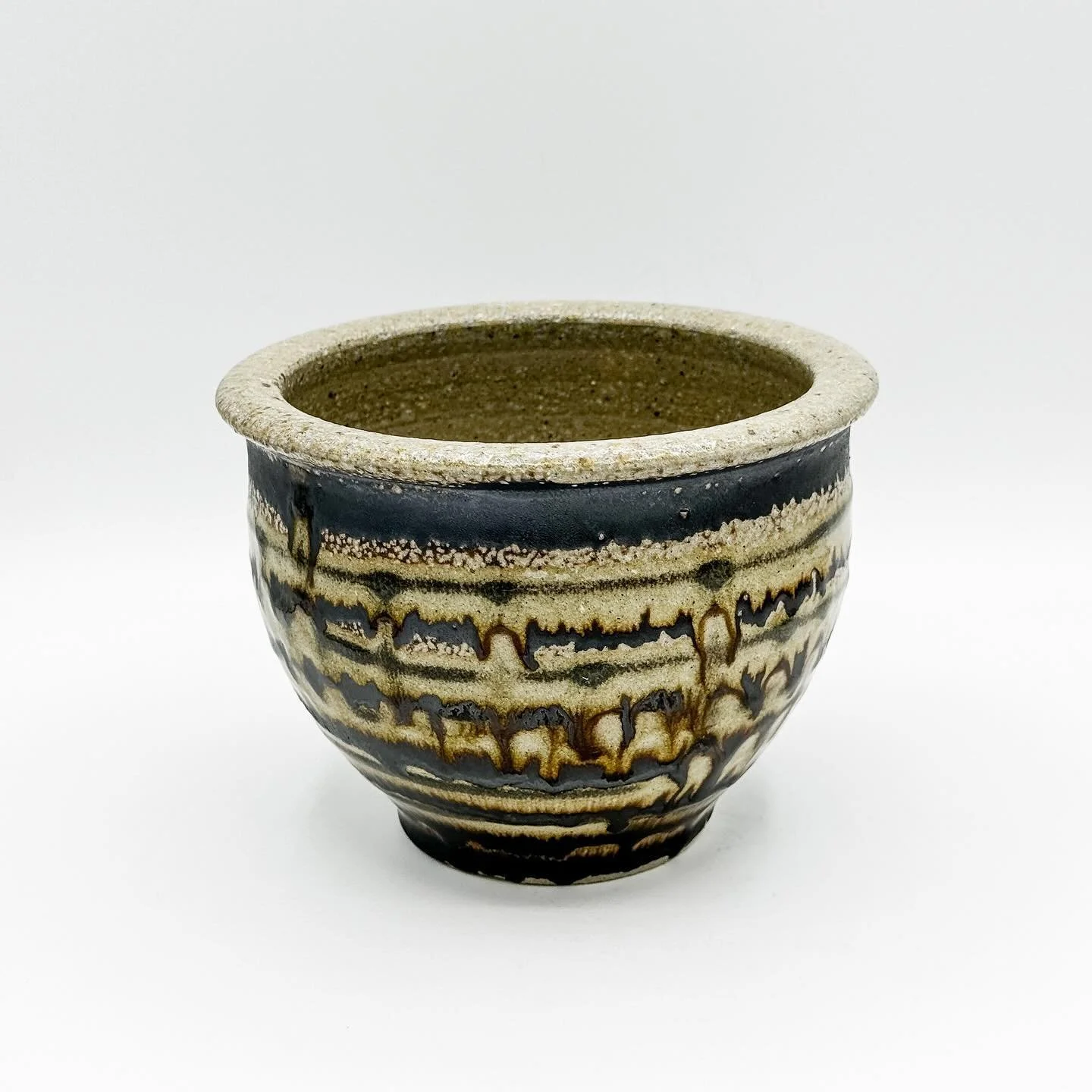 We&rsquo;re fully into planting season now so I thought I&rsquo;d share a few of these excellent planters that are available in my shop now.

These planters happened to catch a prime spot in the kiln and they really show off the beauty of wood firing