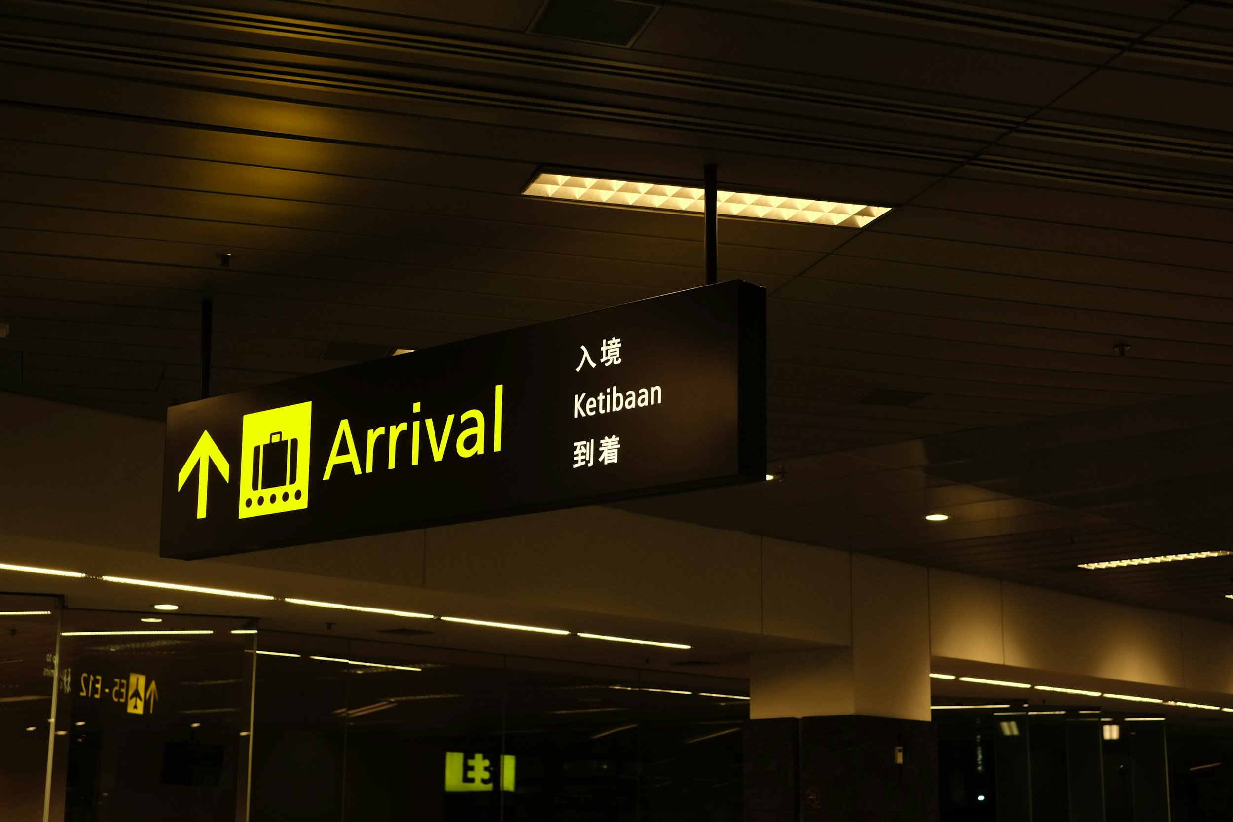 Navigating Airport Arrivals