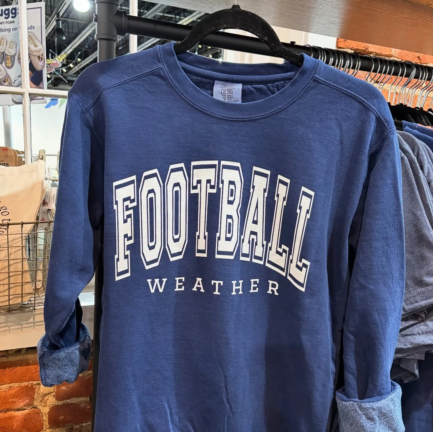 Got some #PSU inspired looks in today&rsquo;s restock. Shop @cocos.boutique.designs for fun fall tees and be sure to pick up some blue and white accessories!

#pennstate #pennstatefootball #fall #fallvibes