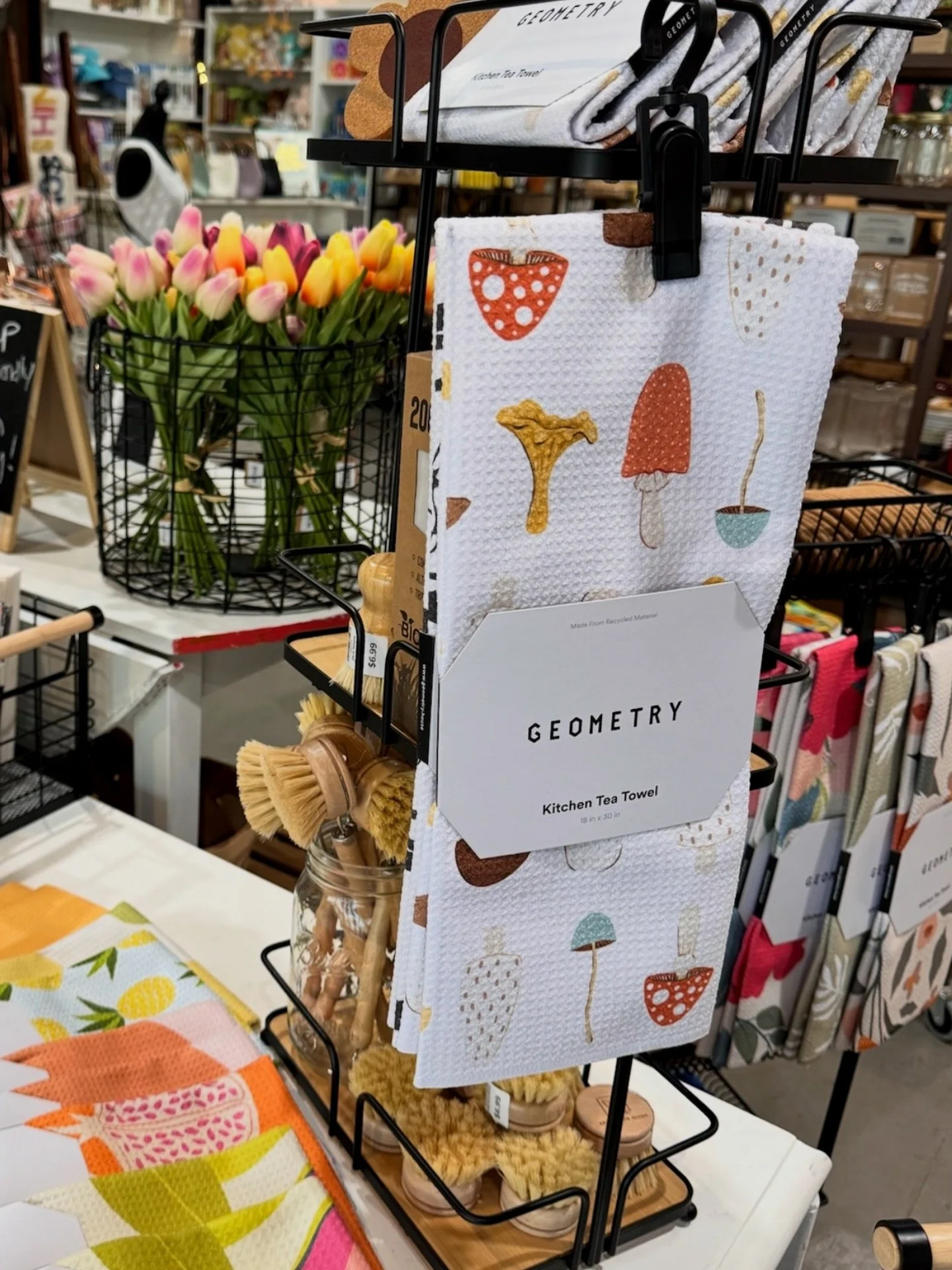 Just restocked @geometry.house tea towels, just in time for Spring Fling and Mother&rsquo;s Day shopping.

Saturday 10-5
Sunday 11-4