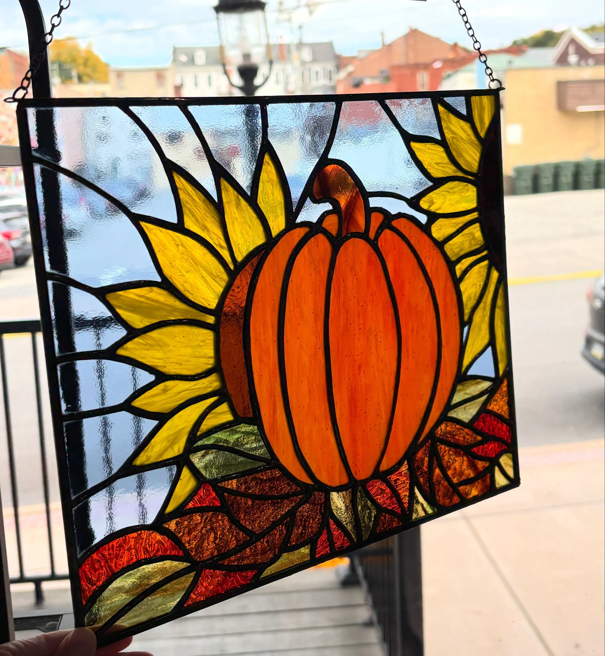 Need a housewarming gift or just want to treat yourself?
We have the prettiest Autumn inspired stained glass panel by Margaret Roof. New in store today! 

#oneofakind #stainedglass #stainedglassartist