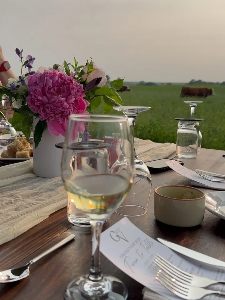 People come from far and wide to Grand View Beef&rsquo;s Farm to Table Dinners, and now I understand why! 

I was lucky to attend the most scenic and utterly delicious Farm to Table dinner at Grand View Beef in Clarion, Iowa this past weekend crafted