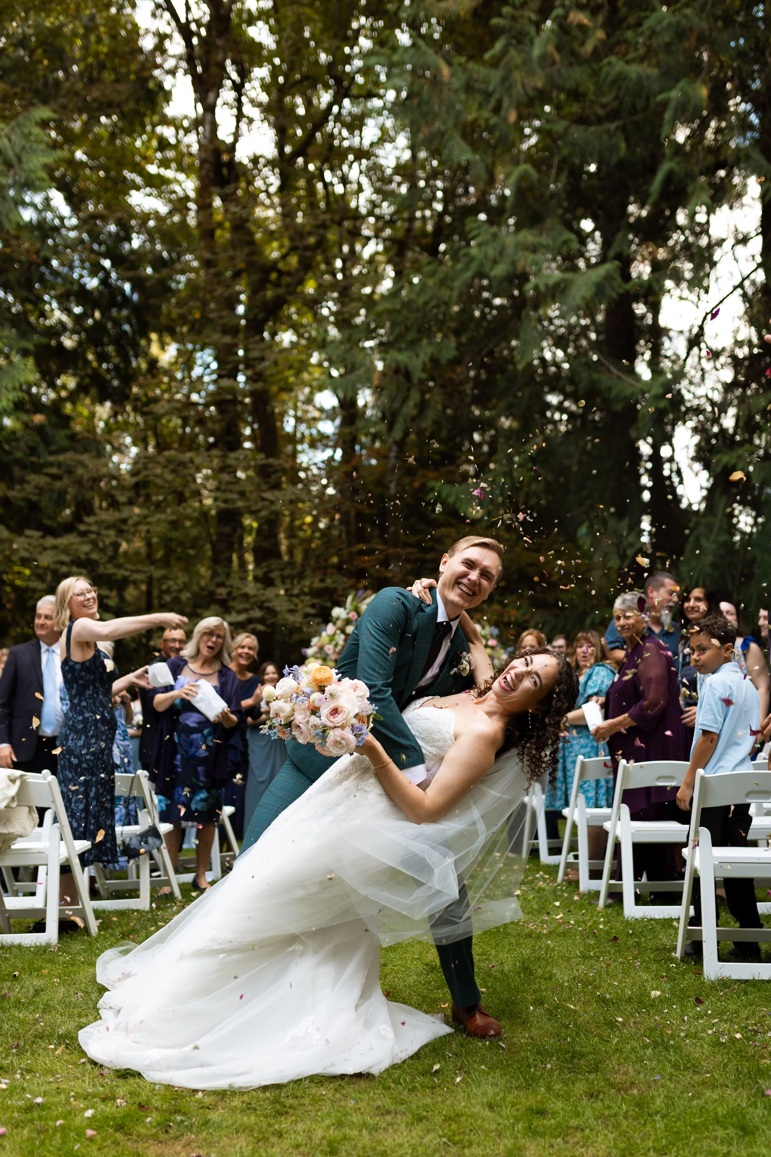 How to Avoid Wedding Morning Stress (And Why Calm Brides Photograph Better)