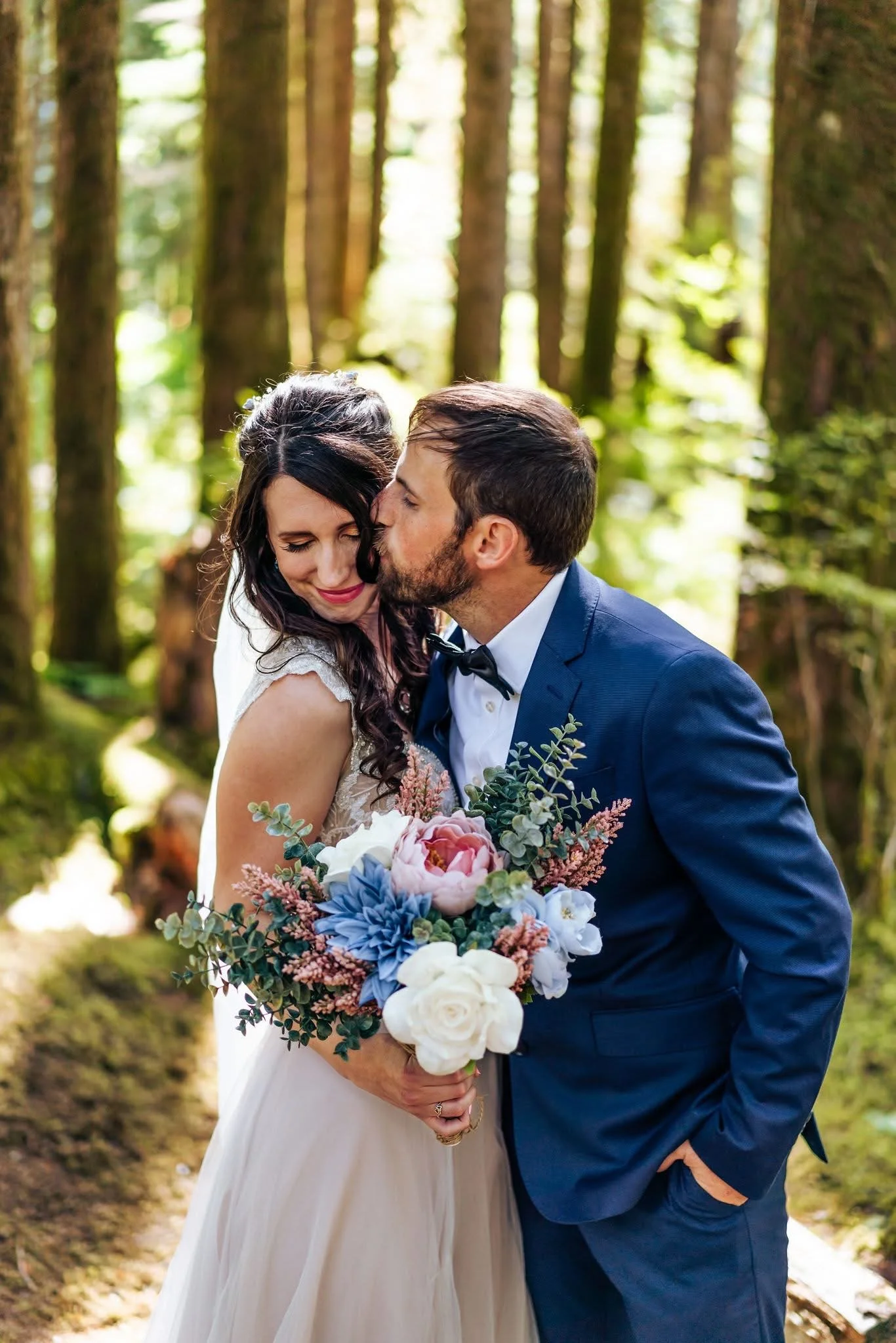 Wedding Day Timeline Tips: How to Avoid Wedding Morning Stress and Protect Your Peace