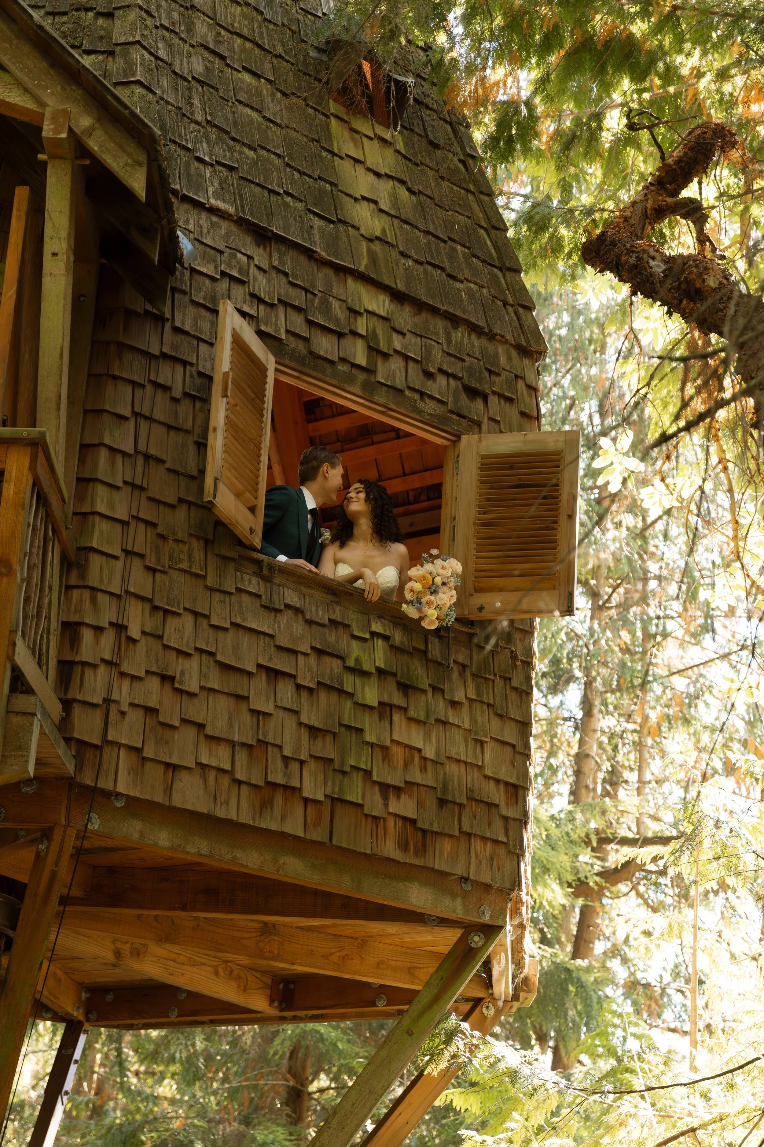 The PNW Weather Problem Nobody Warns Brides About