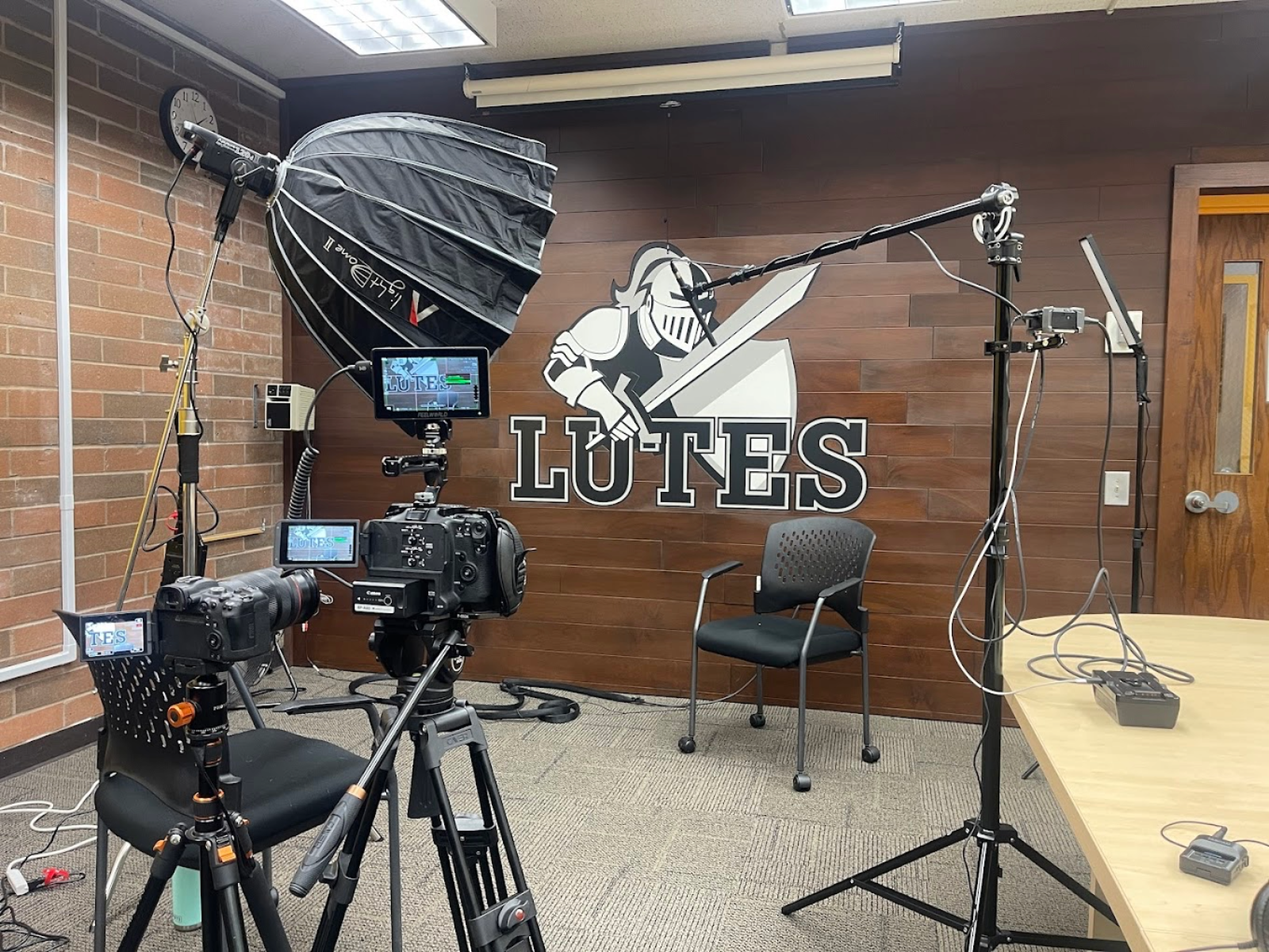 What to Expect on Shoot Day: A Guide for Your Seattle Video Project